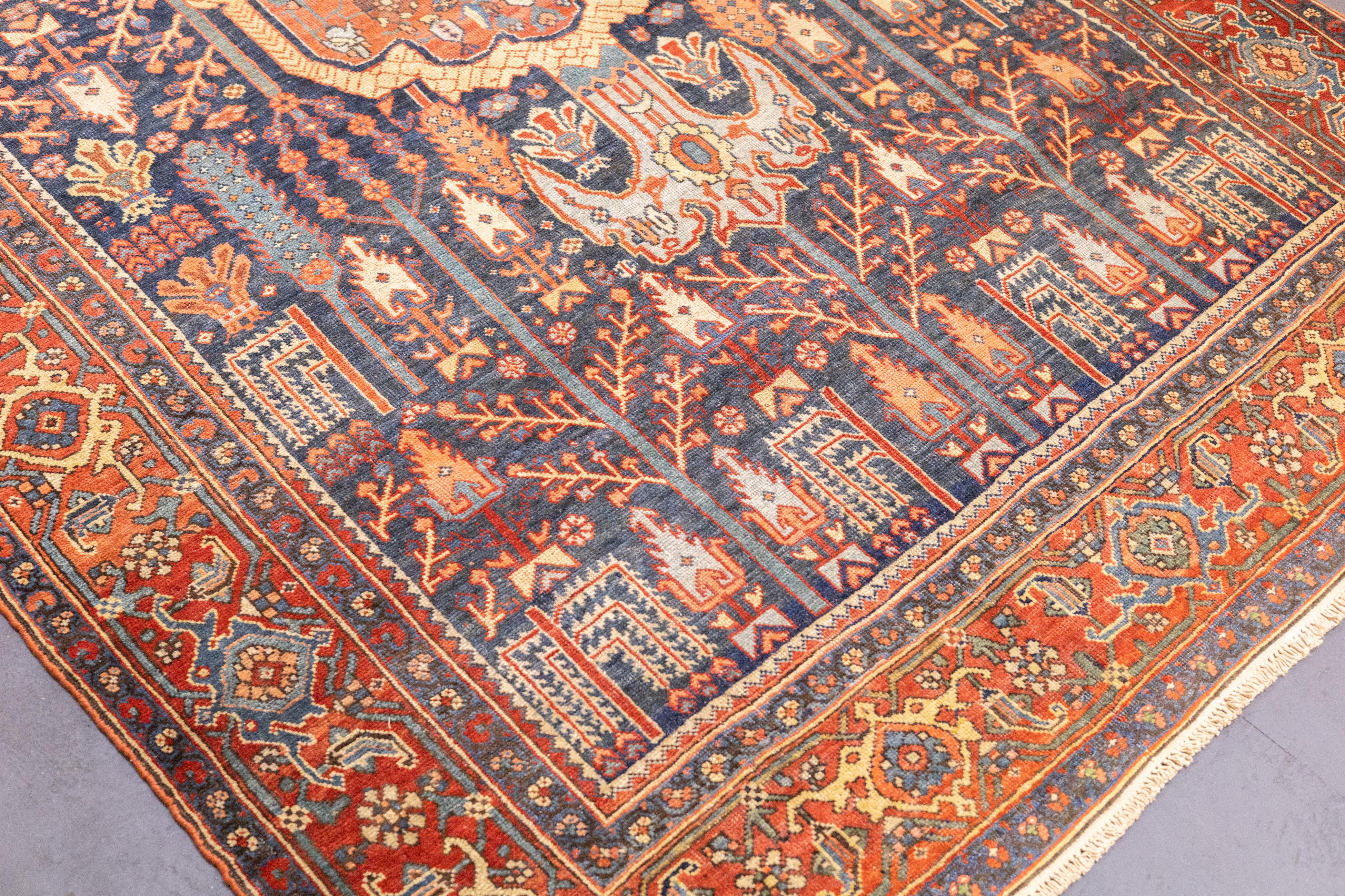 Antiker persischer Bidjar-Teppich 4'7'' x 7'1'' im Zustand „Gut“ im Angebot in New York, NY