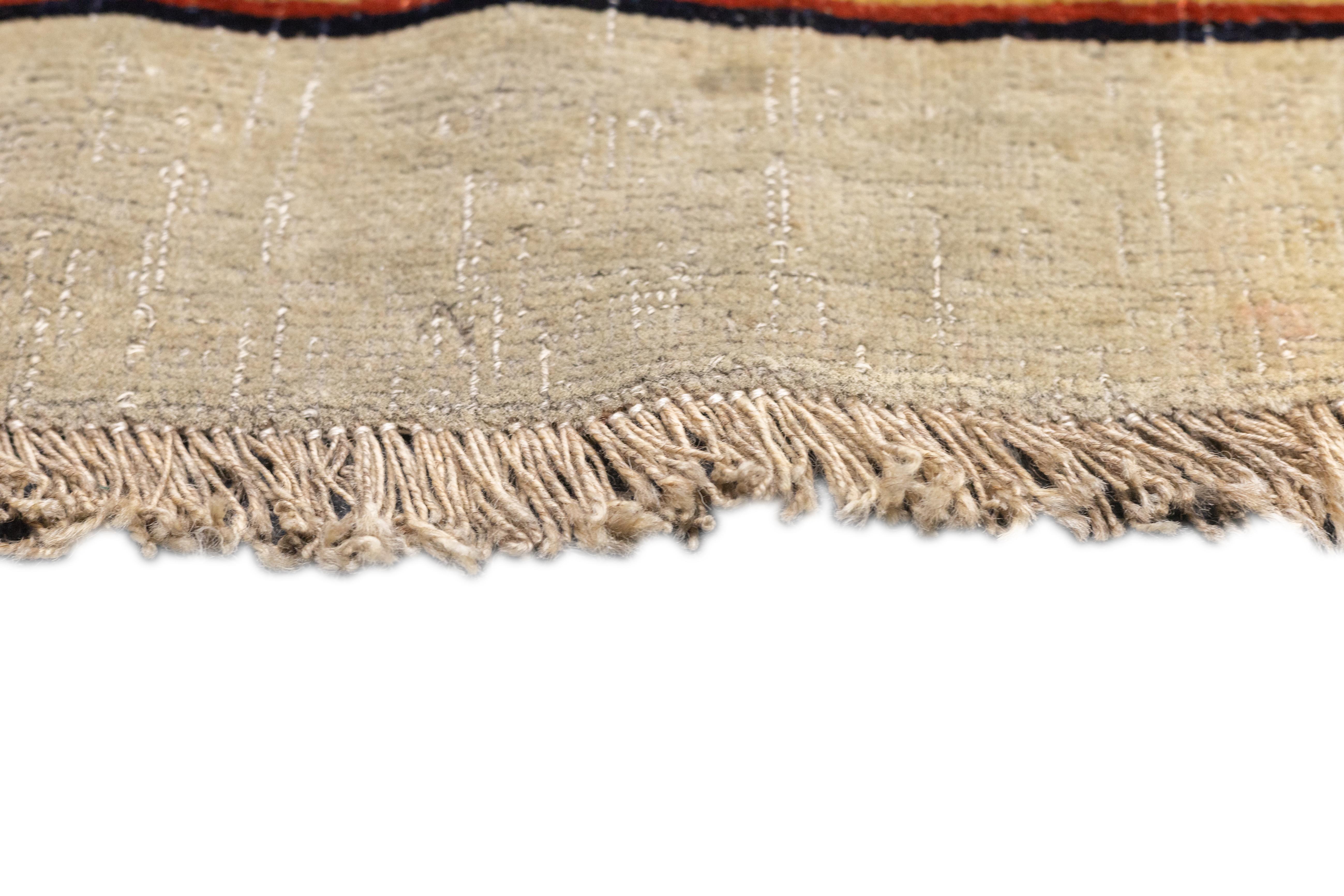 Tapis persan ancien Bidjar 7'9'' x 11'2'' Bon état - En vente à New York, NY