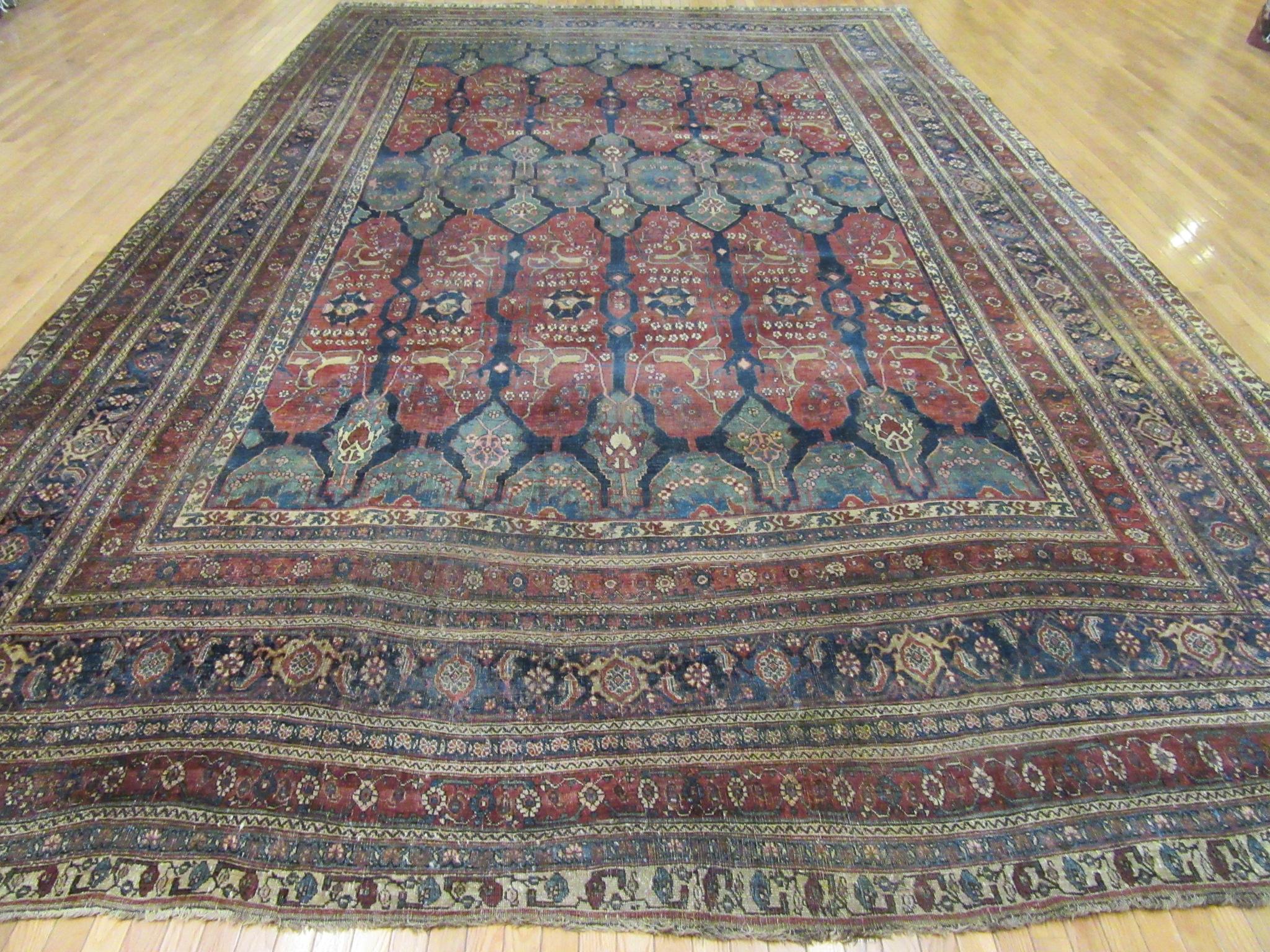 Antique Persian Bidjar Rug For Sale 3