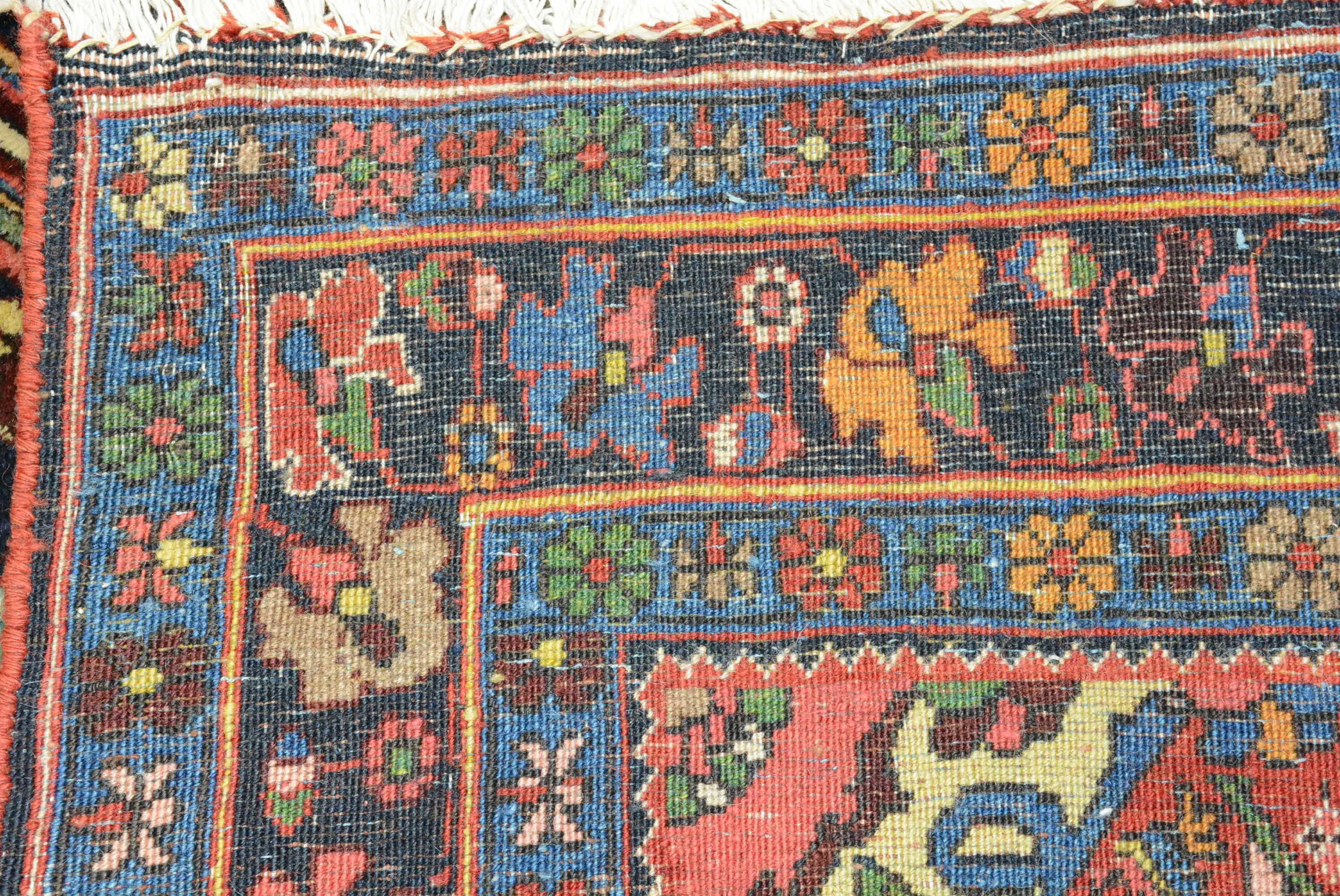 Antiker persischer Bidjar-Teppich (Wolle) im Angebot
