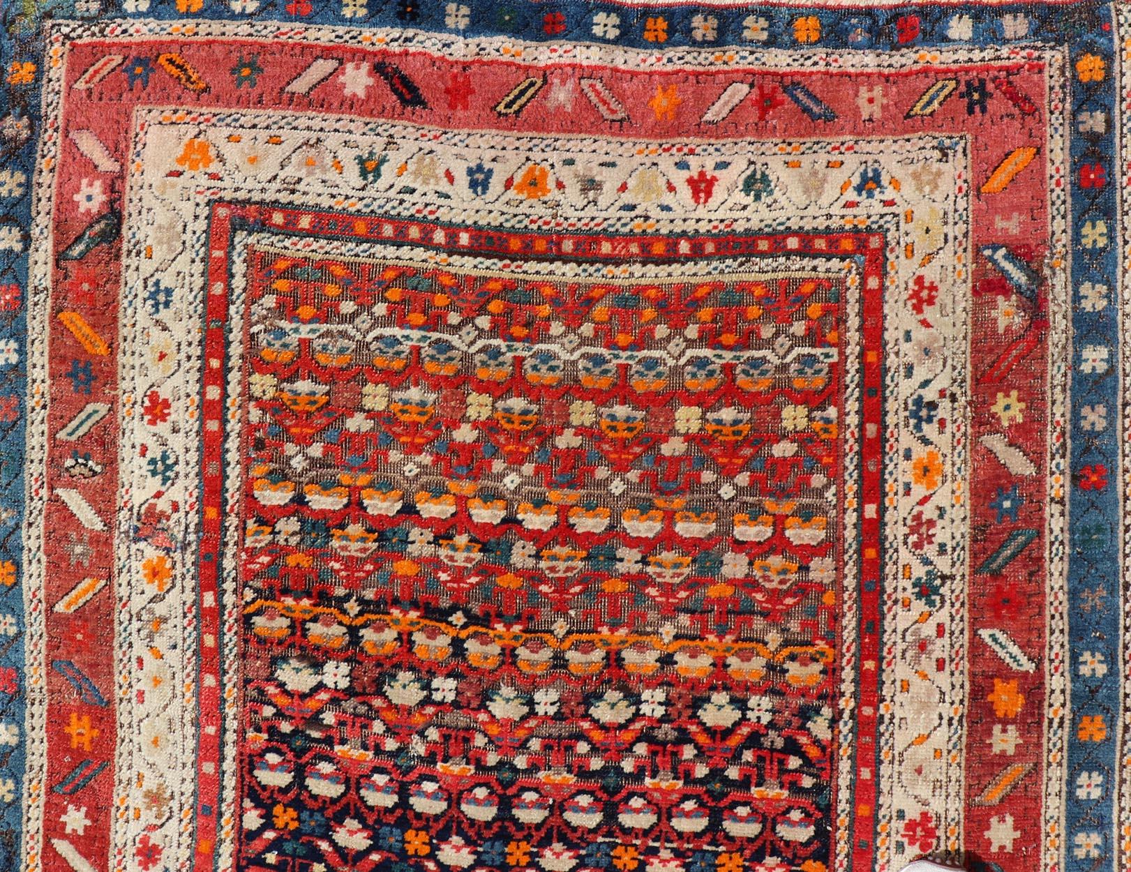Antiker persischer Bidjar-Teppich, Marineblau und Rot, geometrisches Design, 3'7