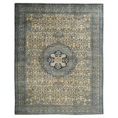 Antique Persian Bidjar Rug - Size: 12'6 X 10'2