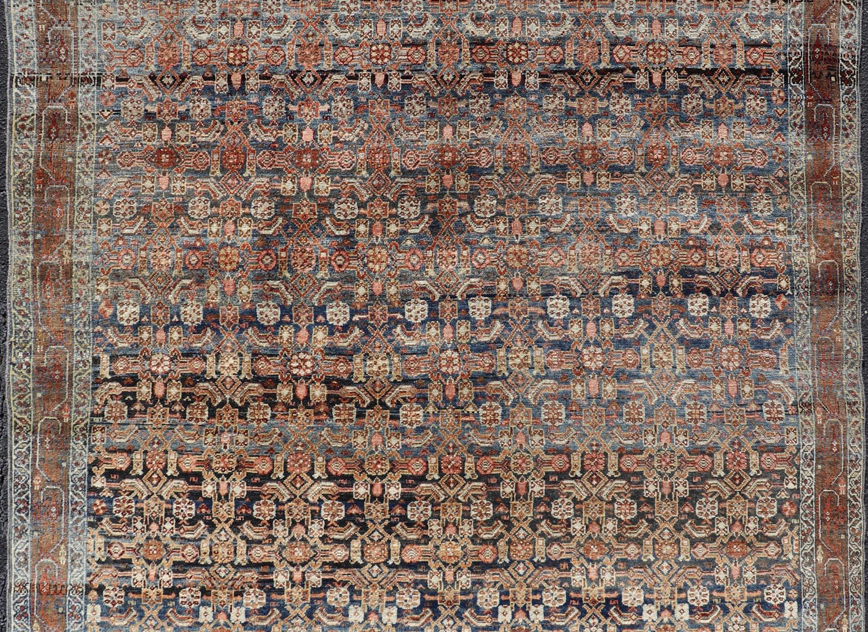 Antiker persischer Bidjar-Teppich mit All-Over-Gitterdesign 6'9 x 9'5 (Wolle) im Angebot