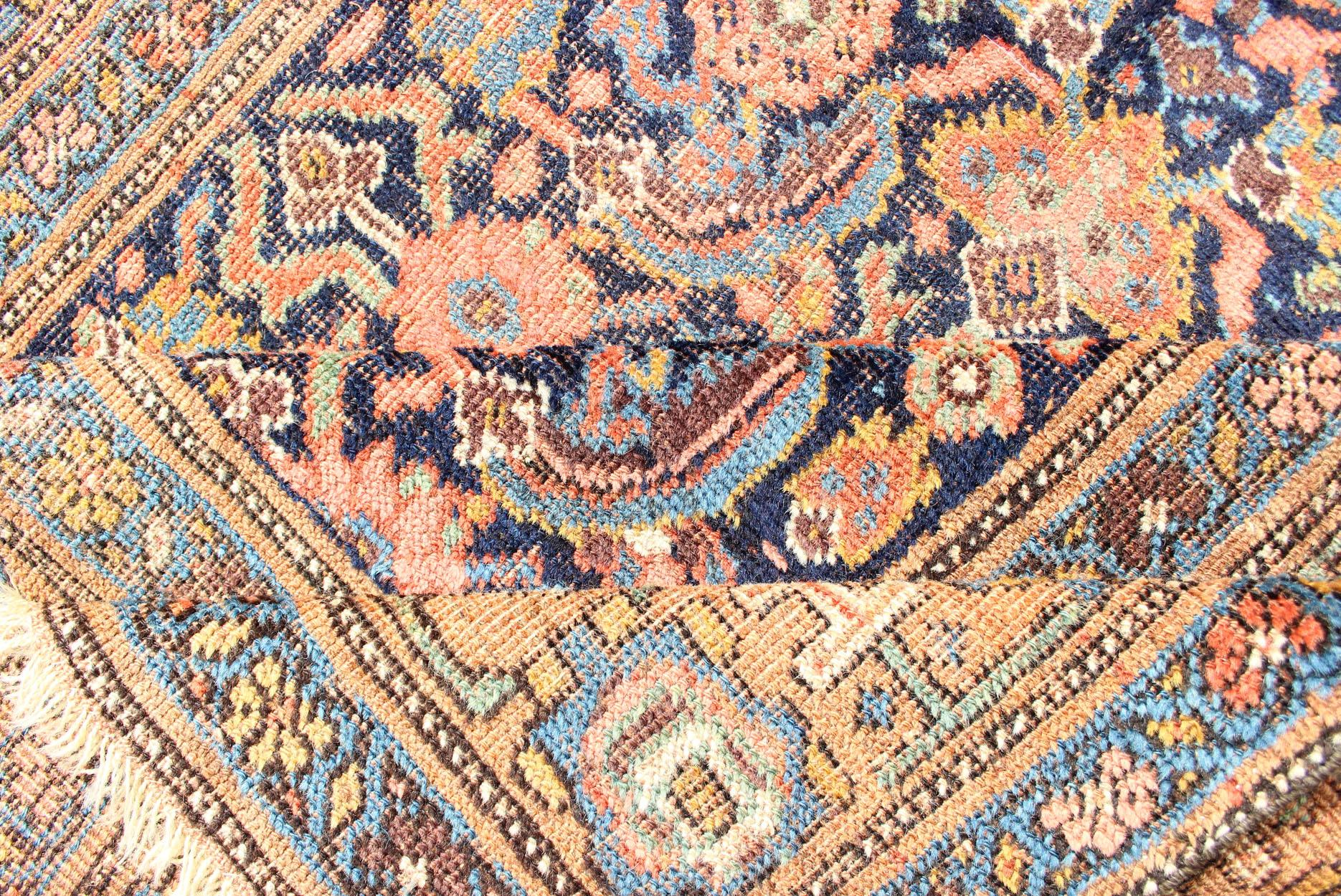 Antiker persischer Bidjar-Teppich mit Atll über Medaillon-Muster in Orange 4'6 x 7'8 (Wolle) im Angebot
