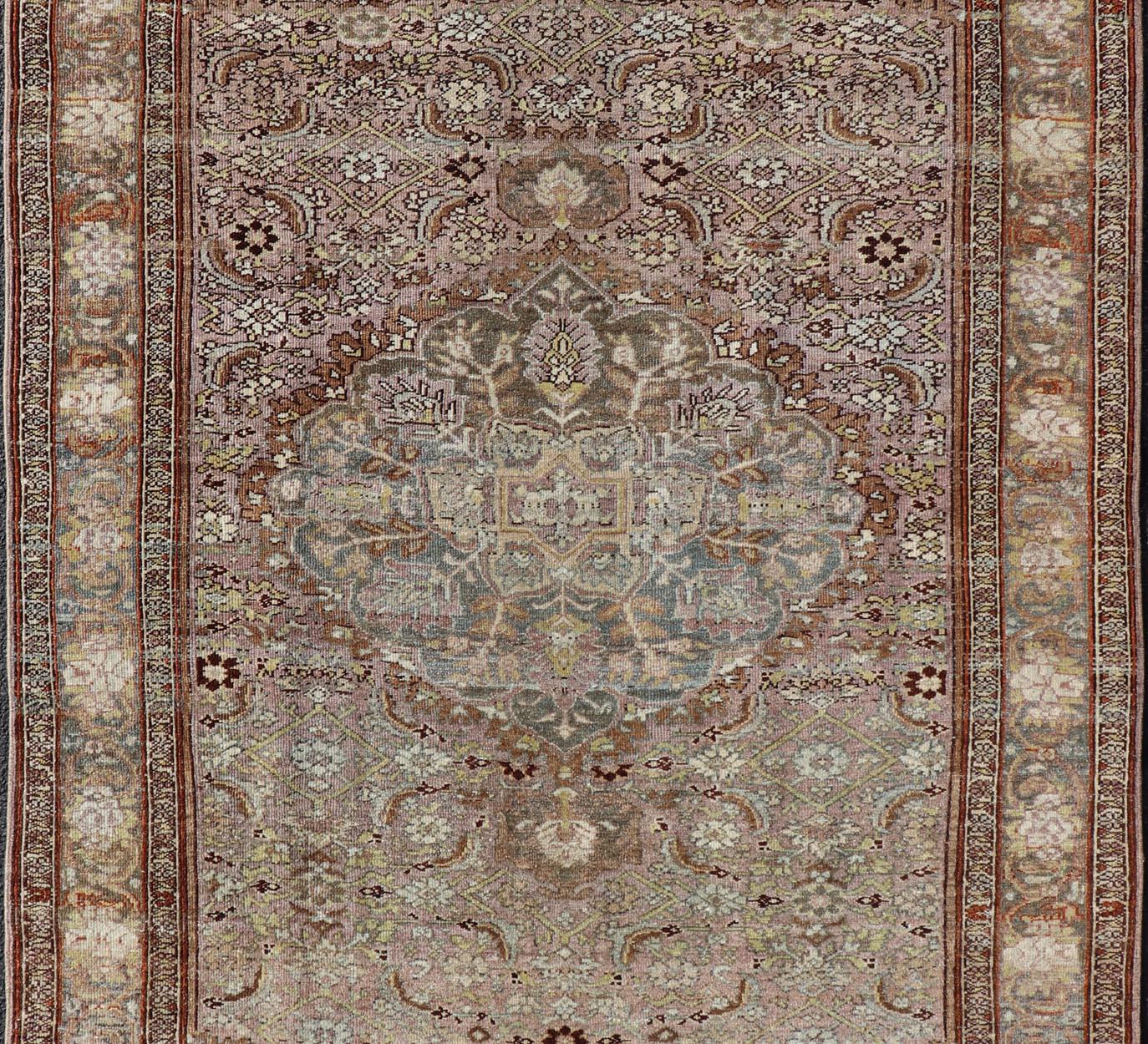 Antique Persian Bidjar Rug with Floral Medallion and All-Over Vining Floral In Good Condition For Sale In Atlanta, GA