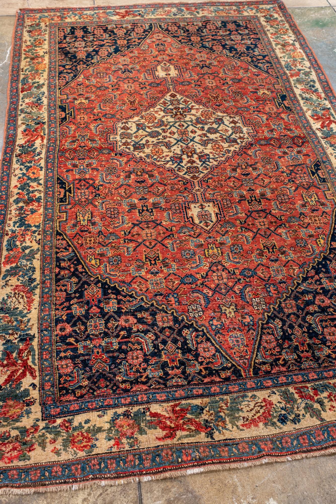 Antique Persian Bidjar Rug with Large Medallion & Floral Borders. (Persisch) im Angebot