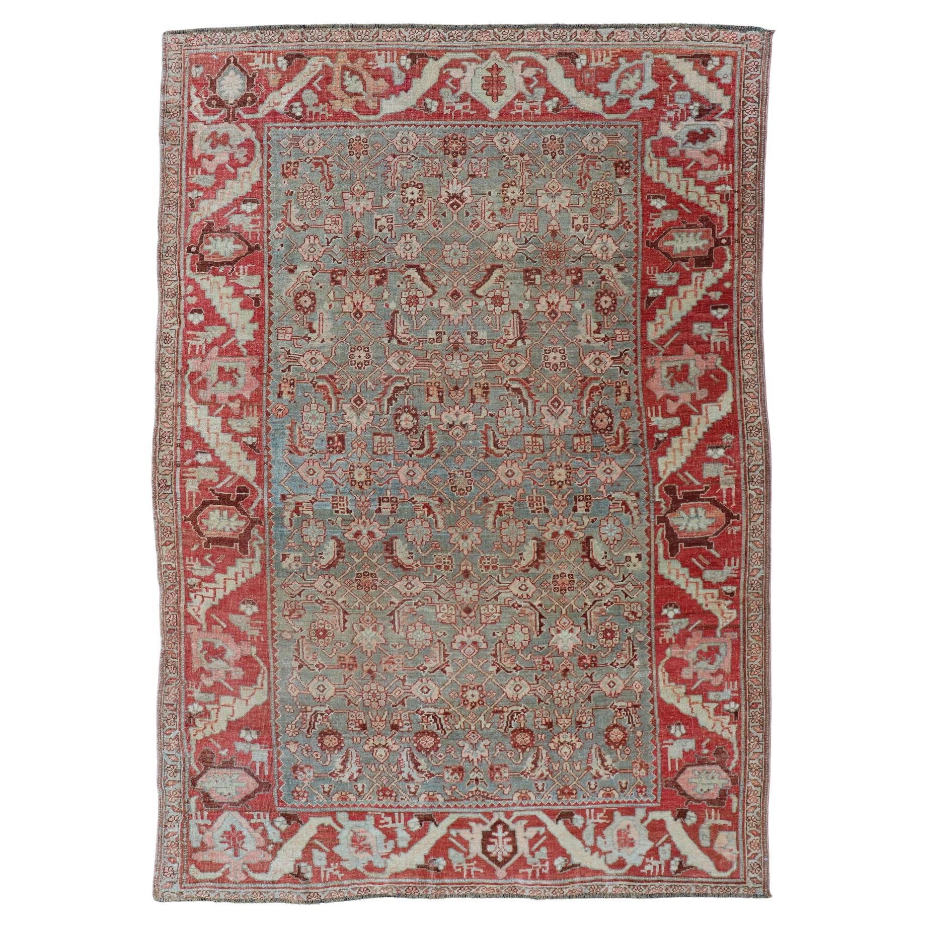 Tapis persan ancien Bidjar avec motif tribal Herati en bleu clair et rouge doux