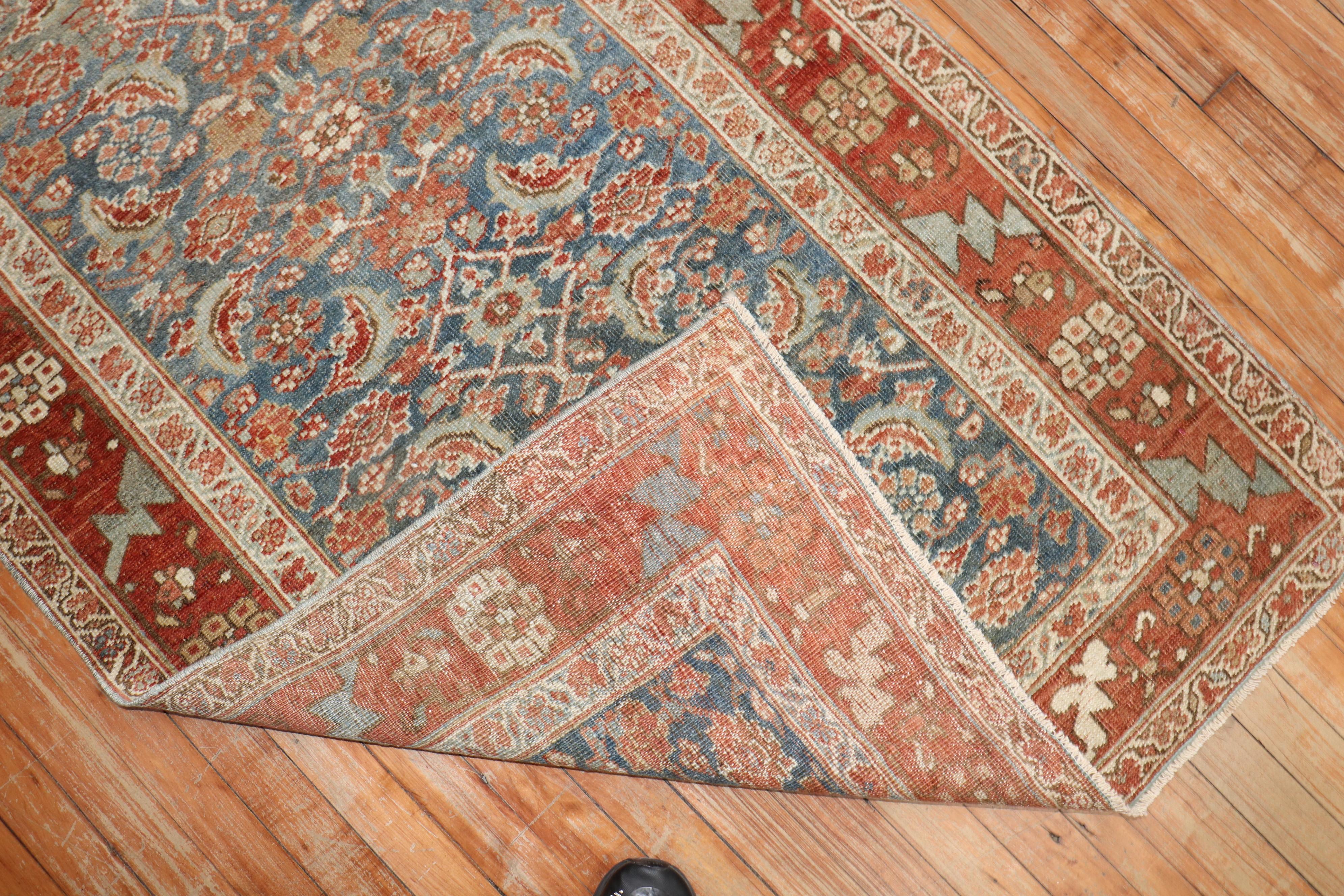 Perse Antique perse Bidjar Runner en vente