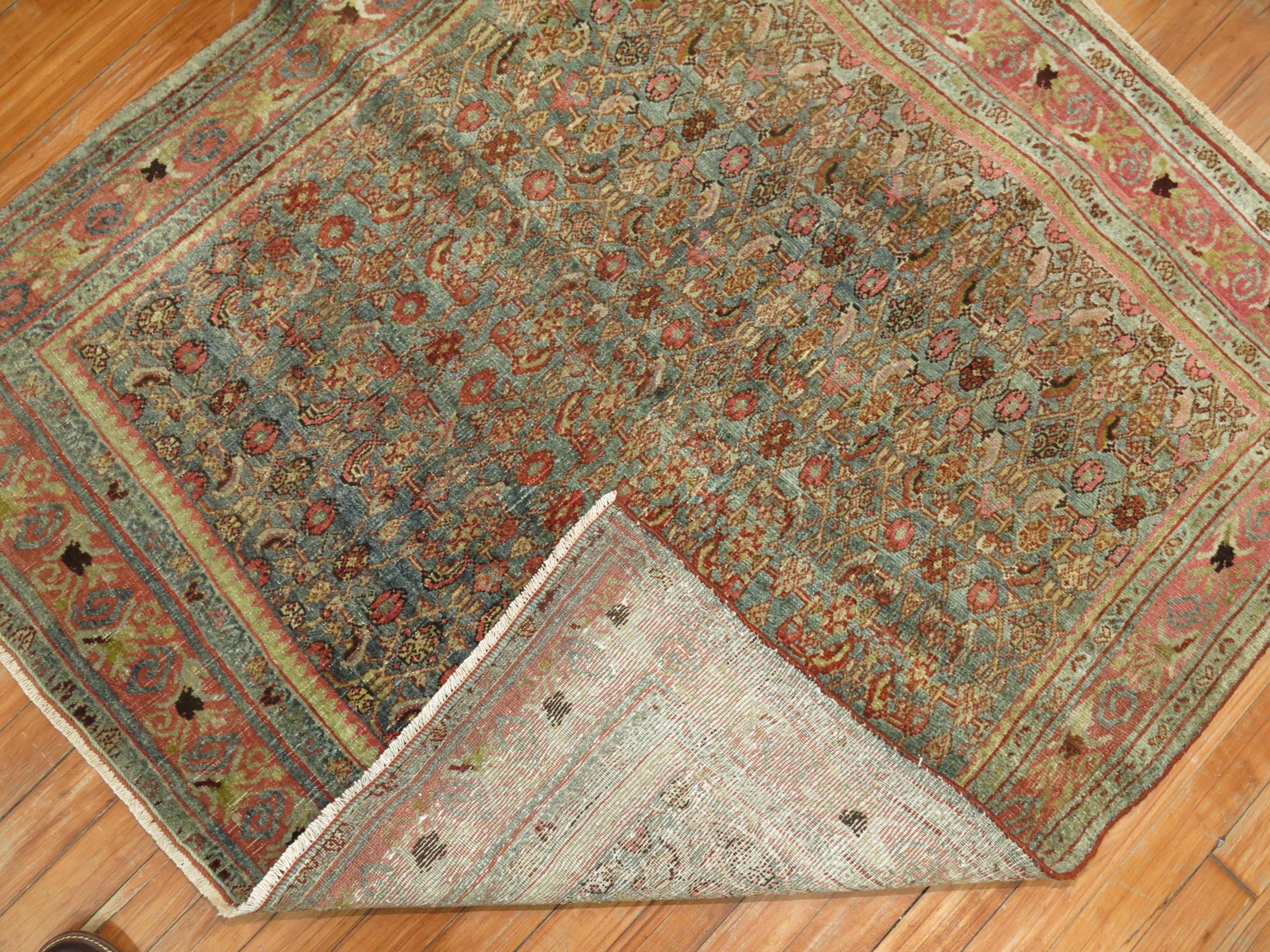 Antiker persischer Bidjar-Teppich im Zustand „Gut“ im Angebot in New York, NY