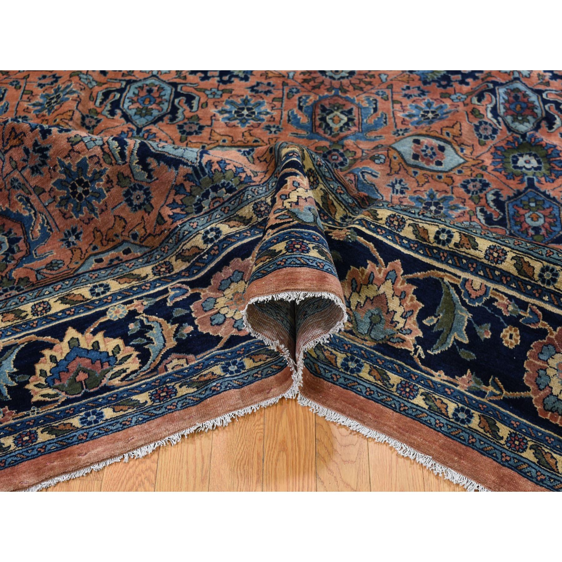 Antique Persian Bijar Mint Condition Full Pile Hand Knotted Wool Oriental Rug In Good Condition In Carlstadt, NJ