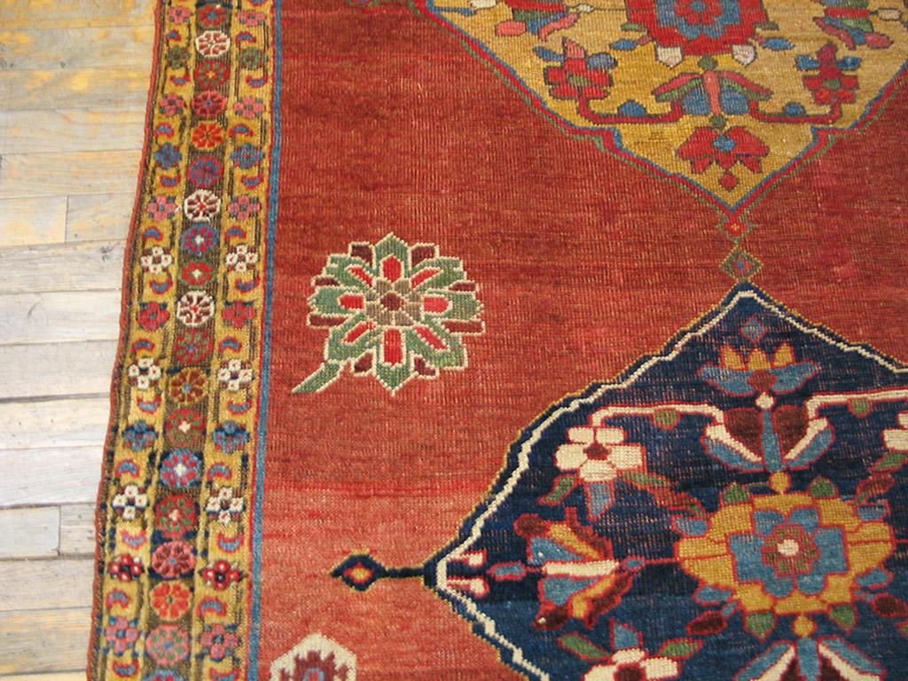 Persischer Bijar-Teppich des späten 19. Jahrhunderts ( 4' 6
