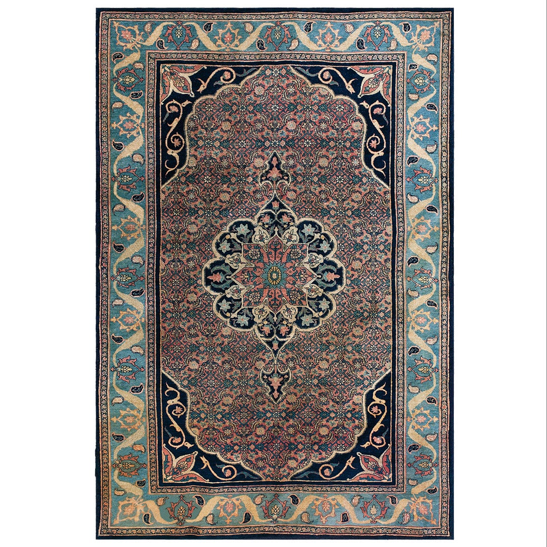 Early 20th Century W. Persian Bijar Carpet ( 4' x 7' - 140 x 215 ) For Sale