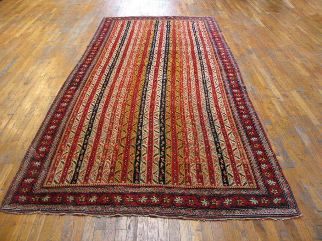 Hand-Knotted 19th Century W. Persian Bijar Carpet ( 5'10