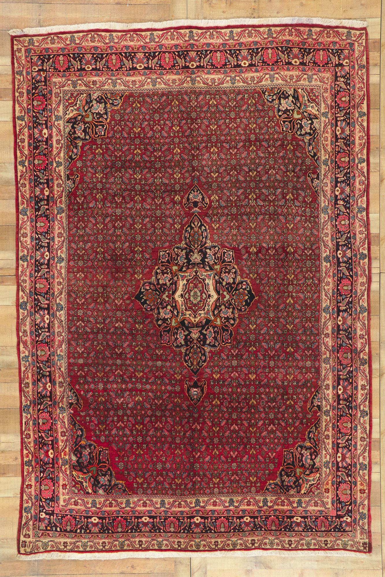 Antique Persian Bijar Rug In Good Condition For Sale In Dallas, TX