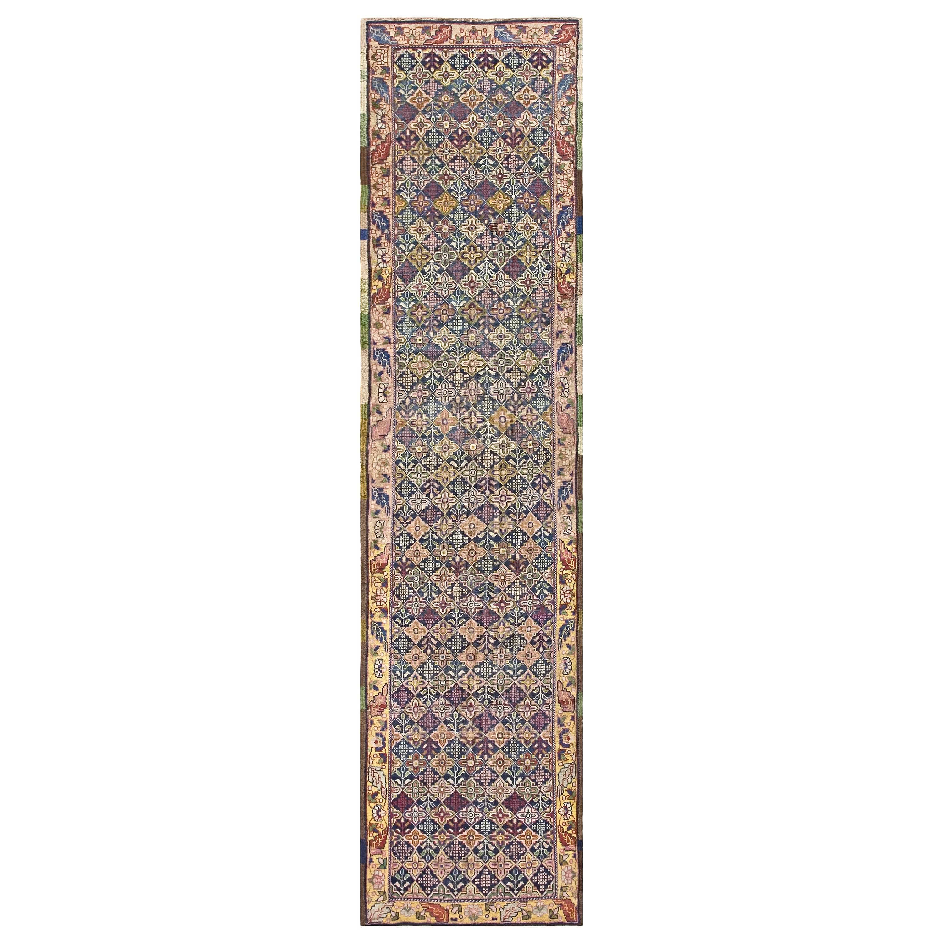 19th Century W. Persian Bijar Carpet ( 3'3" x 14'10" - 99 x 452 ) For Sale
