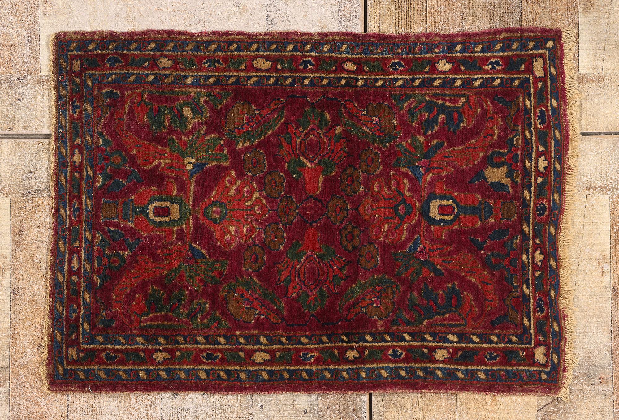 Antique Persian Borchelou Hamadan Carpet with Traditional Style For Sale 3
