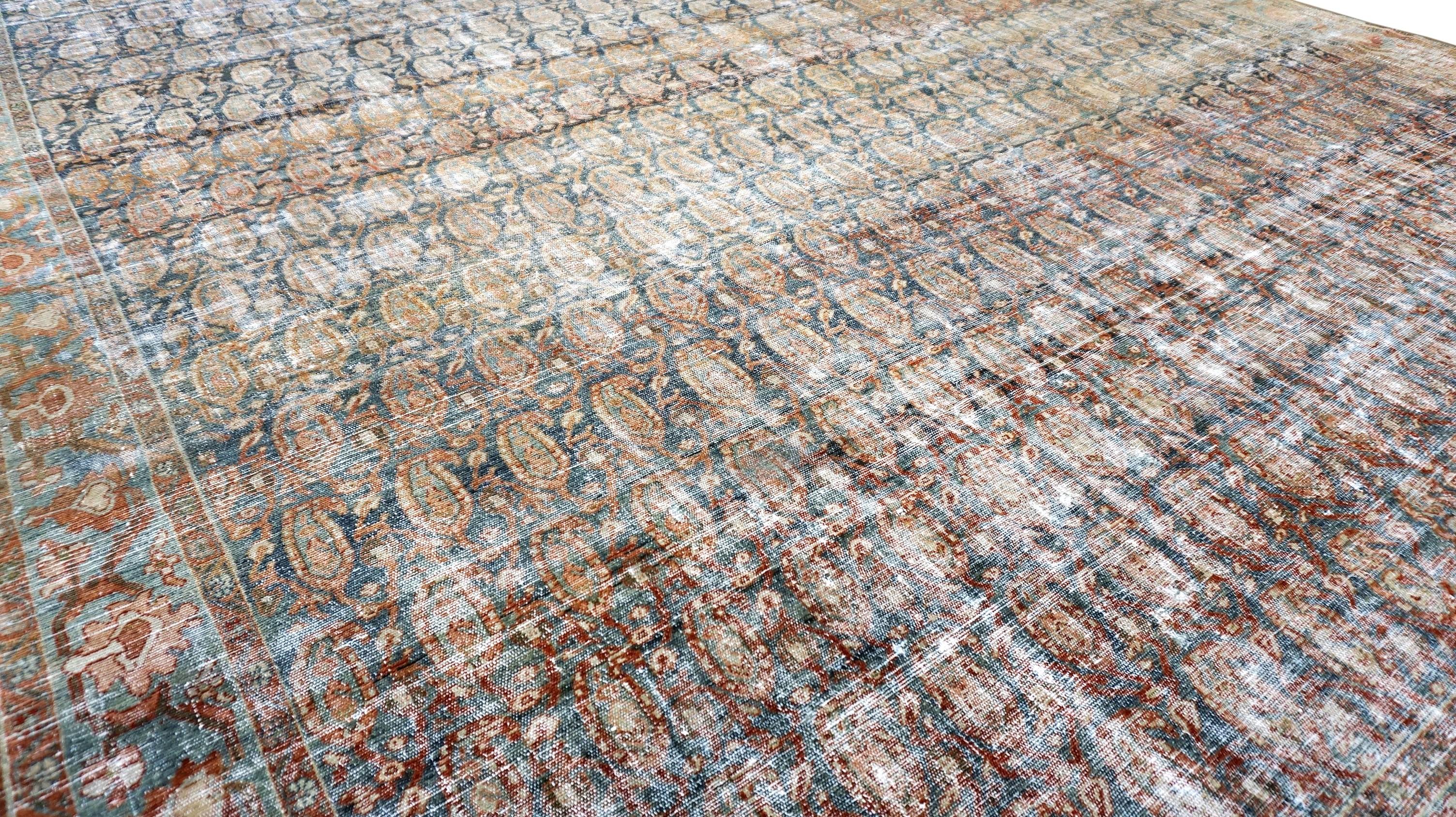 Antiker persischer Boteh-Design-Teppich aus Wolle im Distressed-Design 11'8''x22'9'' im Angebot 5