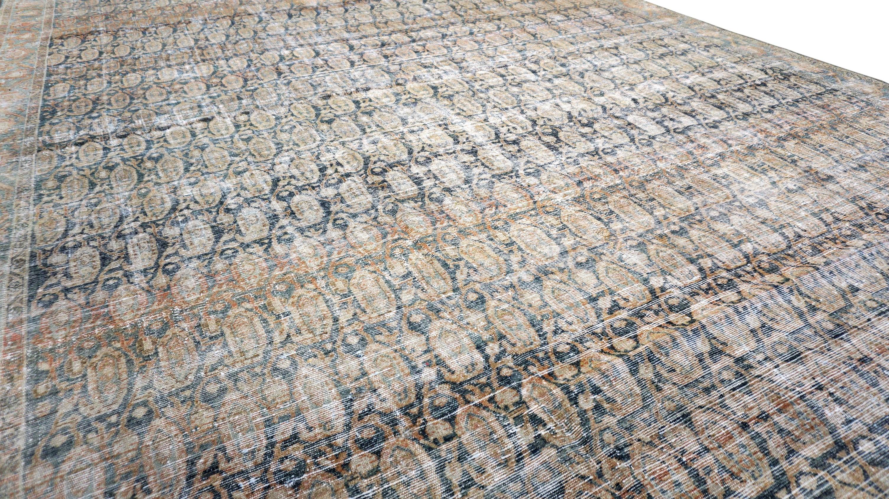 Antiker persischer Boteh-Design-Teppich aus Wolle im Distressed-Design 11'8''x22'9'' im Angebot 2