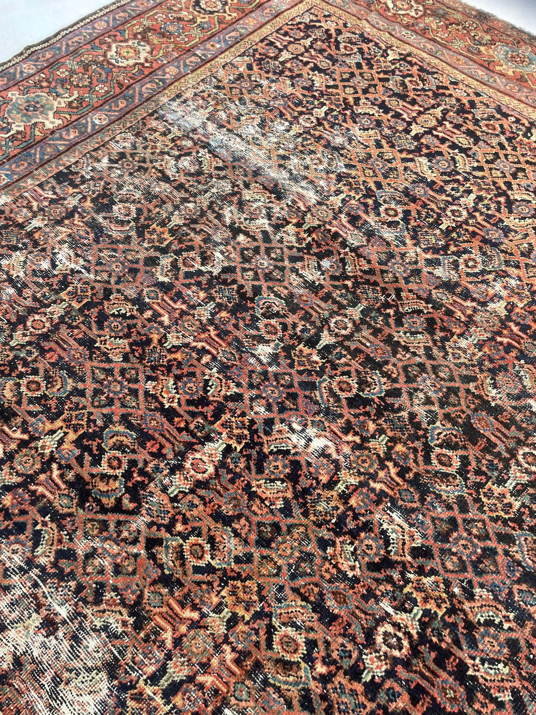 Antique Persian Carpet Rug in Deep Old-World Indigo, circa 1900-1915's For Sale 5
