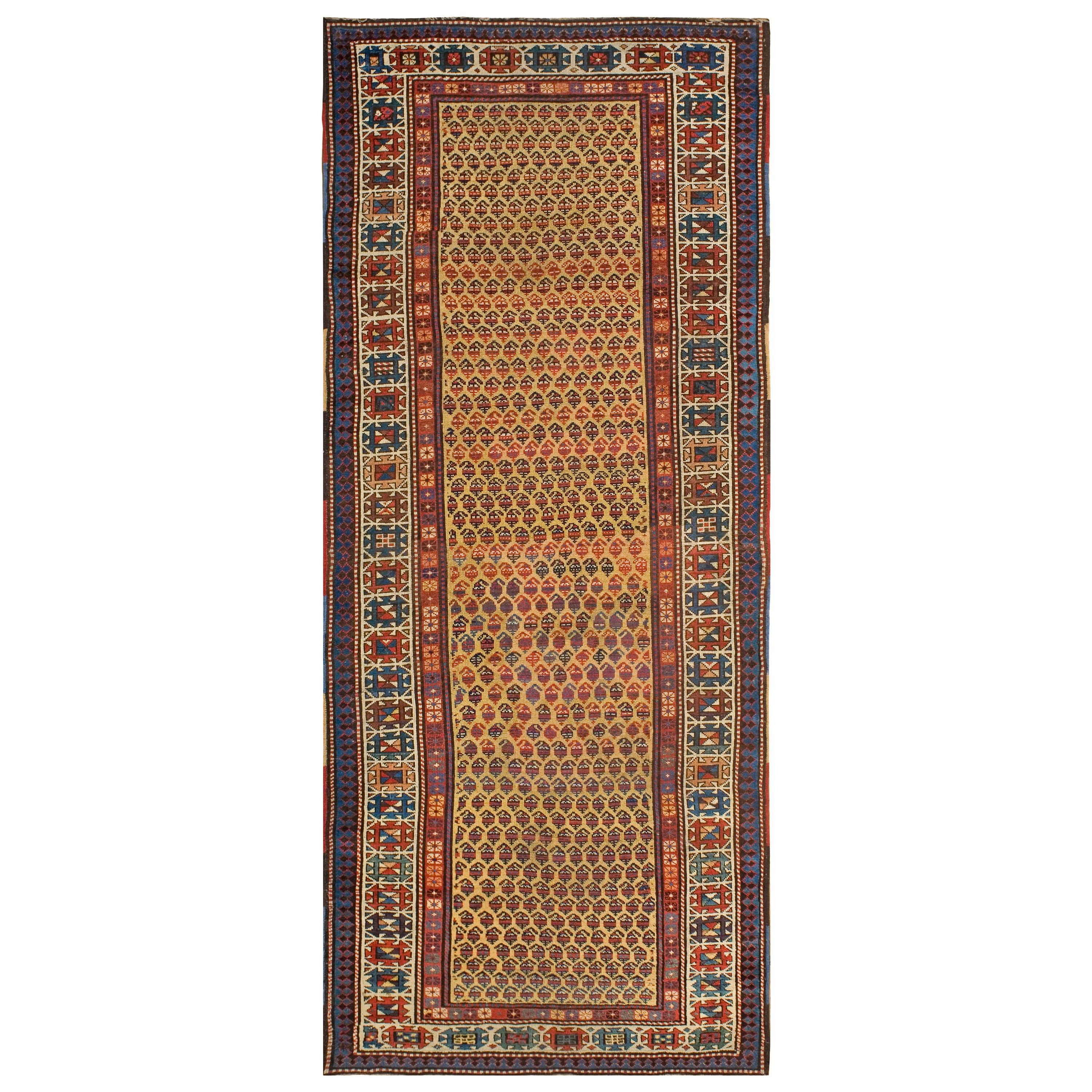 Tappeto Moghan caucasico del XIX secolo ( 3'8" x 9' - 112 x 275 ) in vendita
