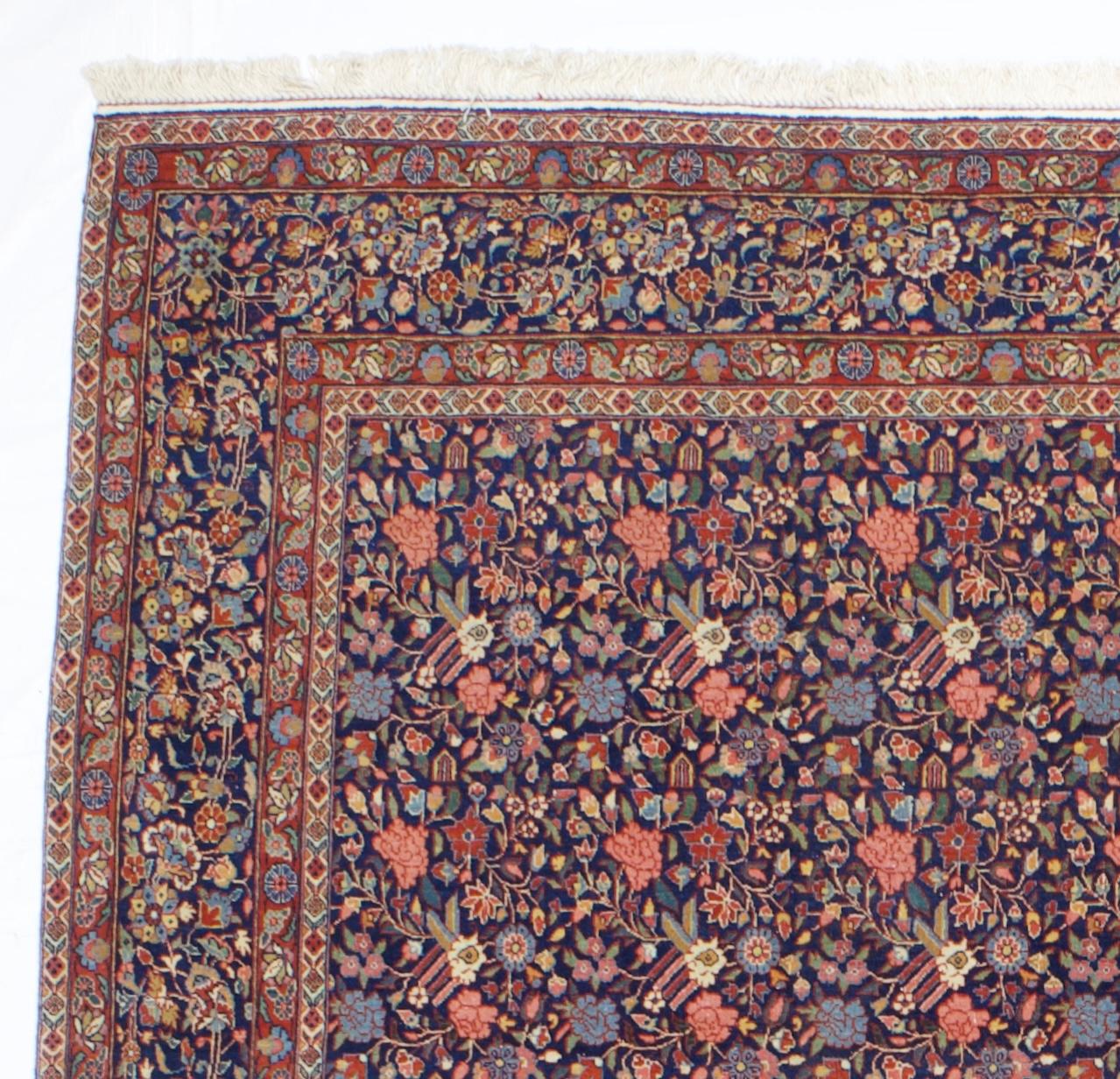 Antiker persischer Dabir Kashan Teppich 8'7 x 11'4 im Zustand „Gut“ im Angebot in New York, NY