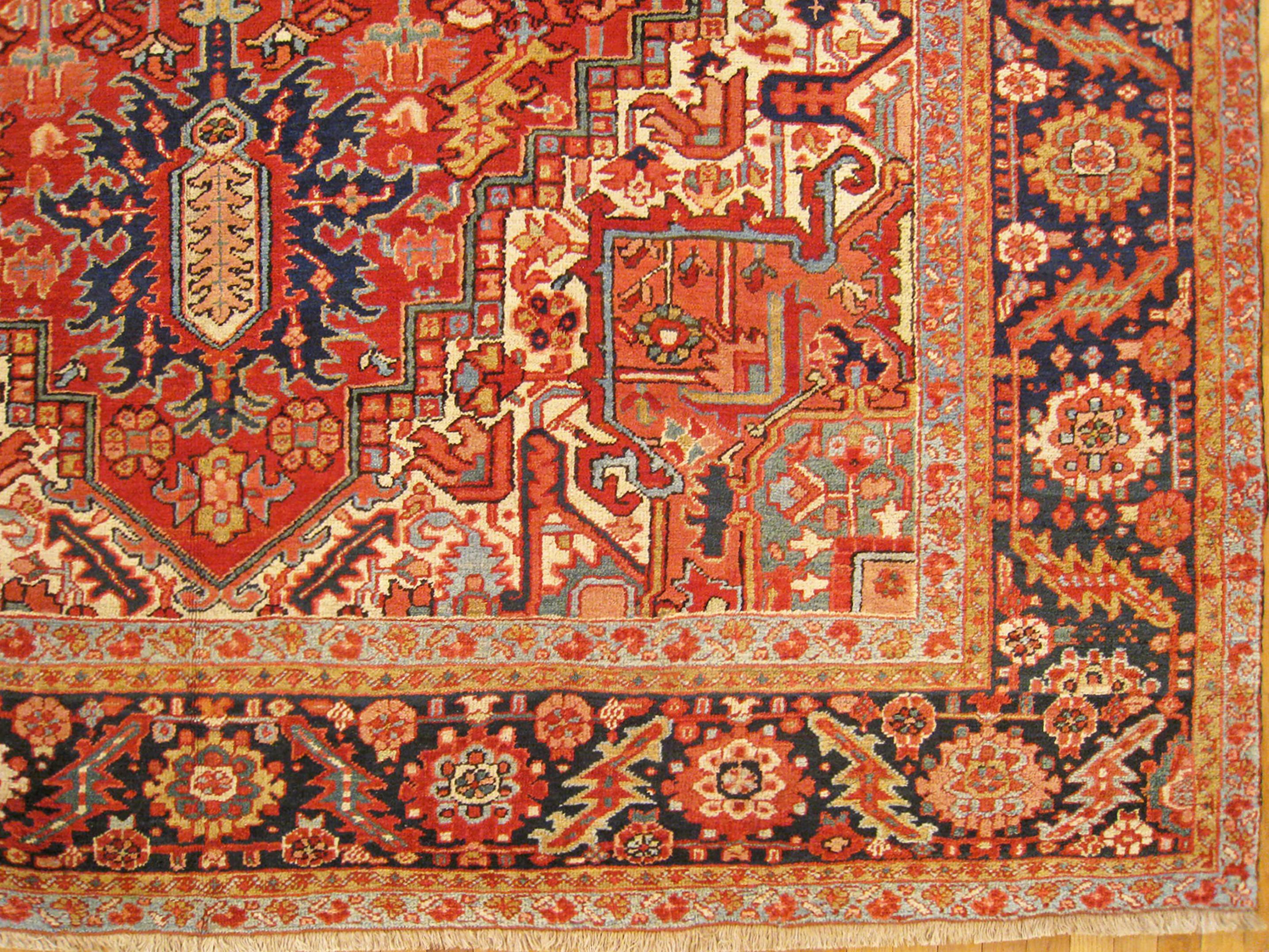 Early 20th Century Antique Persian Decorative Oriental Heriz Rug in Room Size For Sale