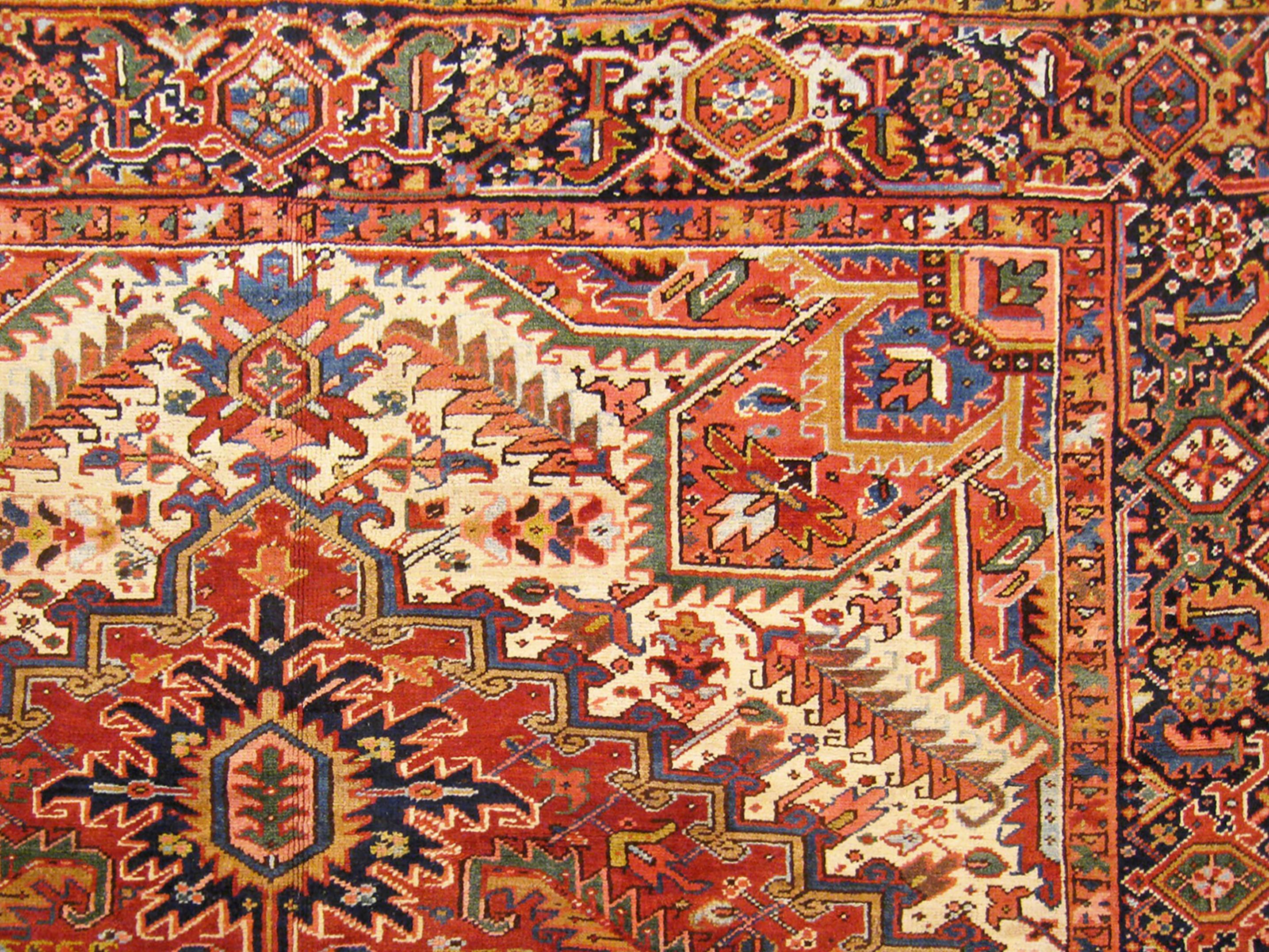 Antique Persian Decorative Oriental Heriz Rug in Room Size For Sale 2