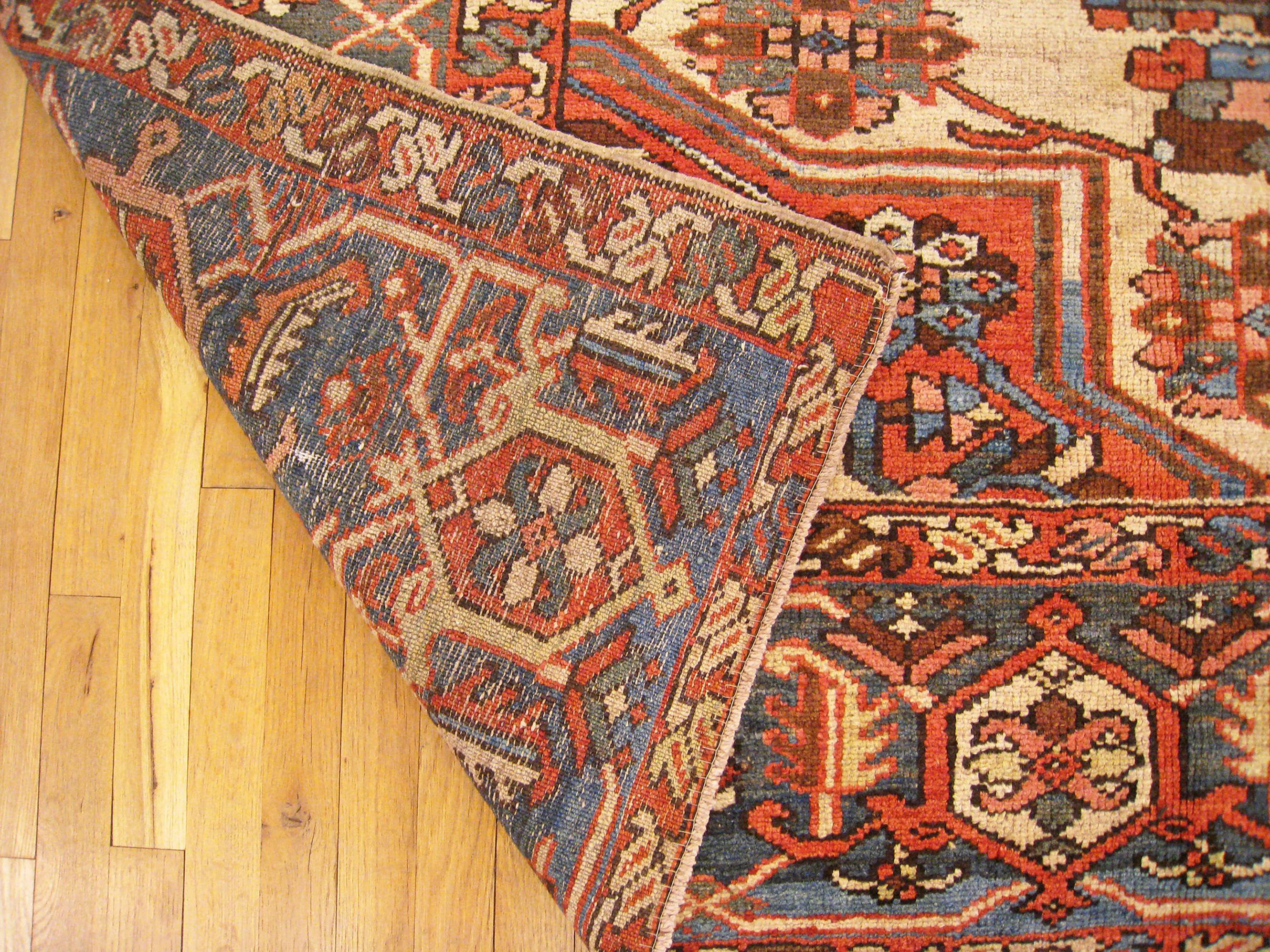 Antique Persian Decorative Oriental Heriz Serapi Rug in Room Size For Sale 7