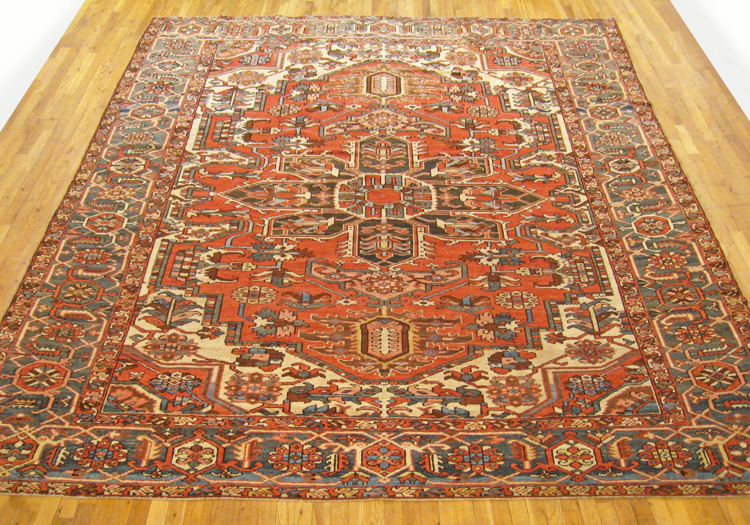Antique Persian Heriz Serapi Oriental rug, Room size

An antique Persian Heriz Serapi oriental rug, size 12'6