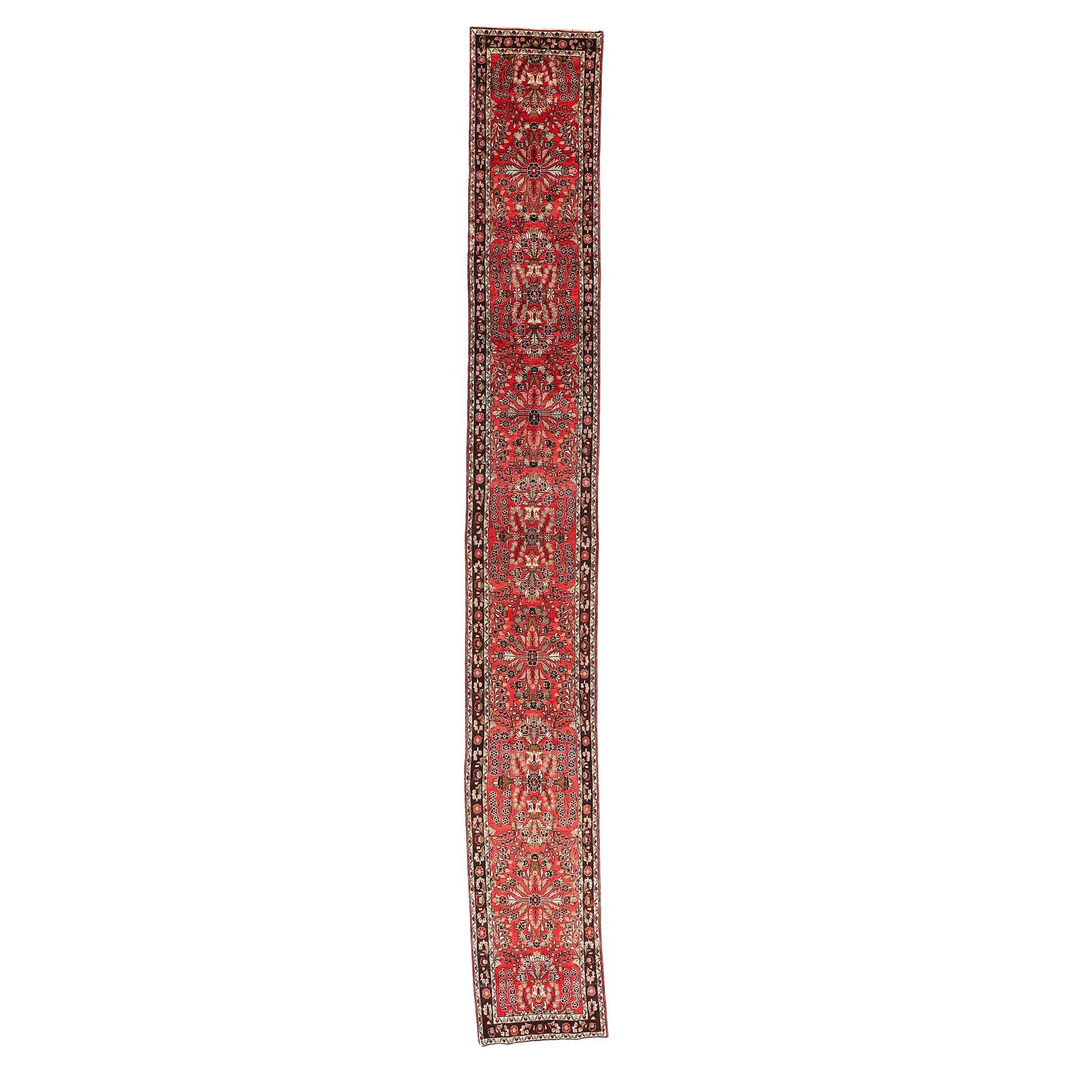 Antique Persian Dergazine Hamadan Carpet with Traditional Style For Sale