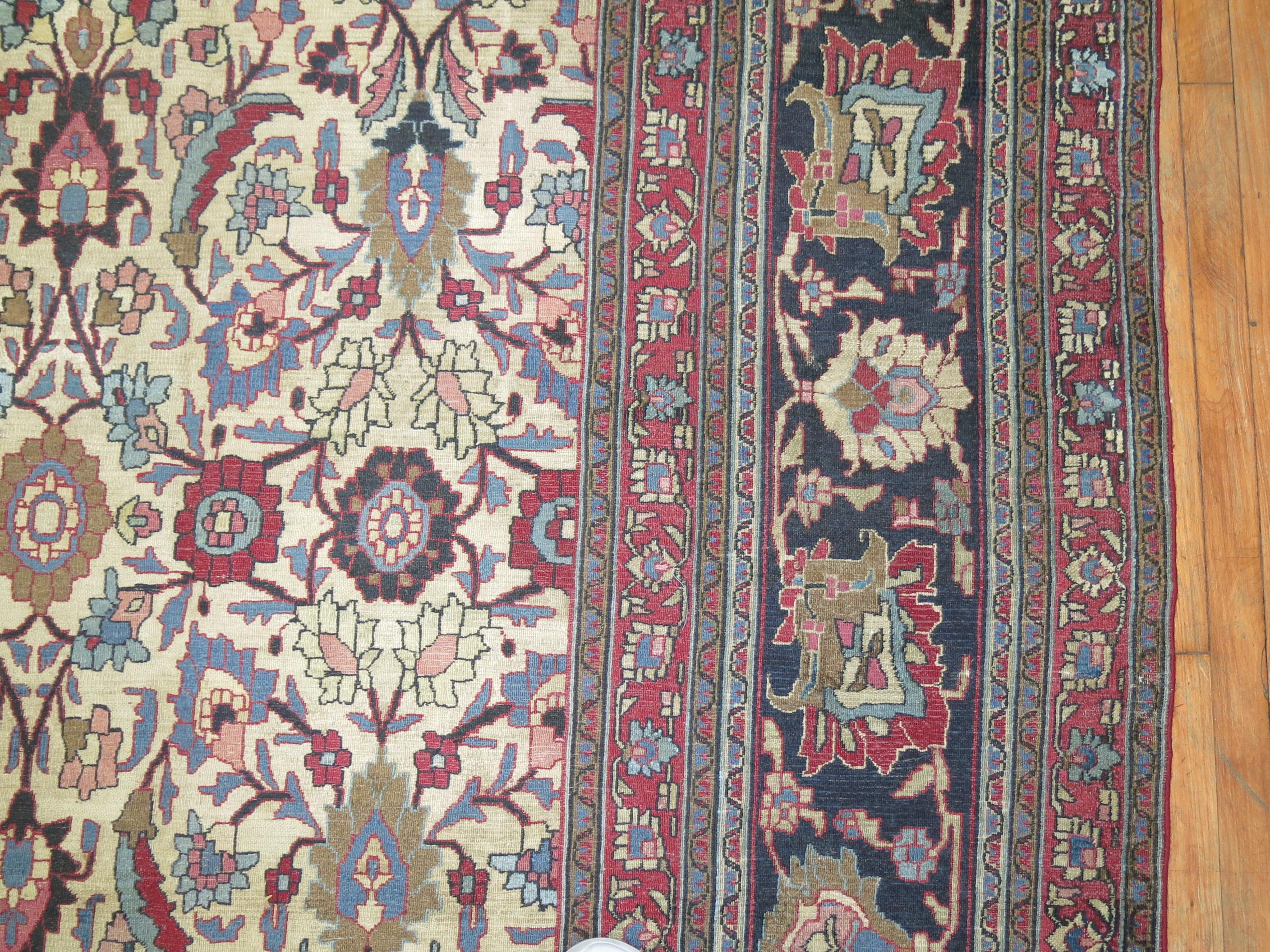 Late 19th Century Antique Persian Doroksh Carpet For Sale 6