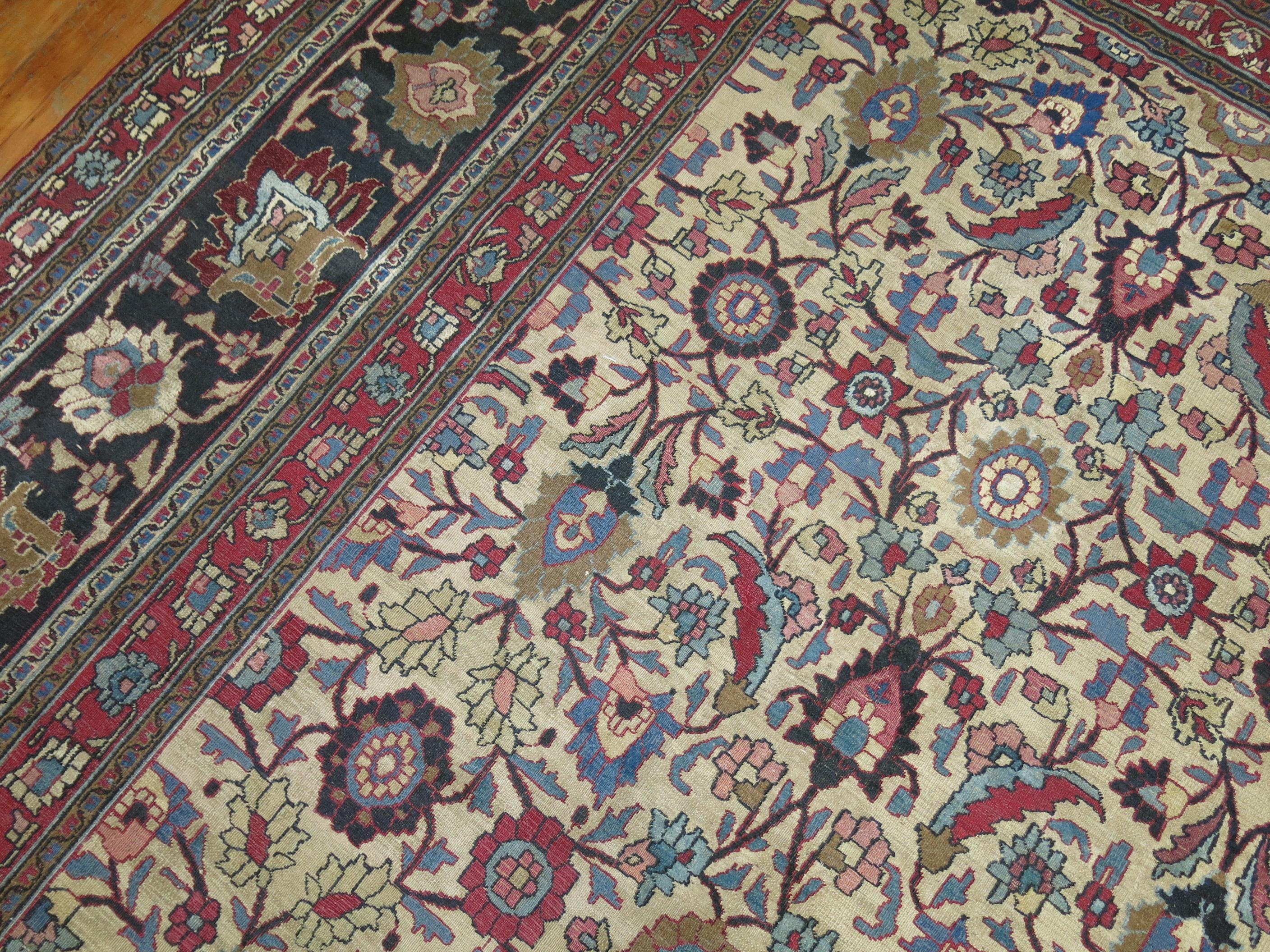 Late 19th Century Antique Persian Doroksh Carpet For Sale 8
