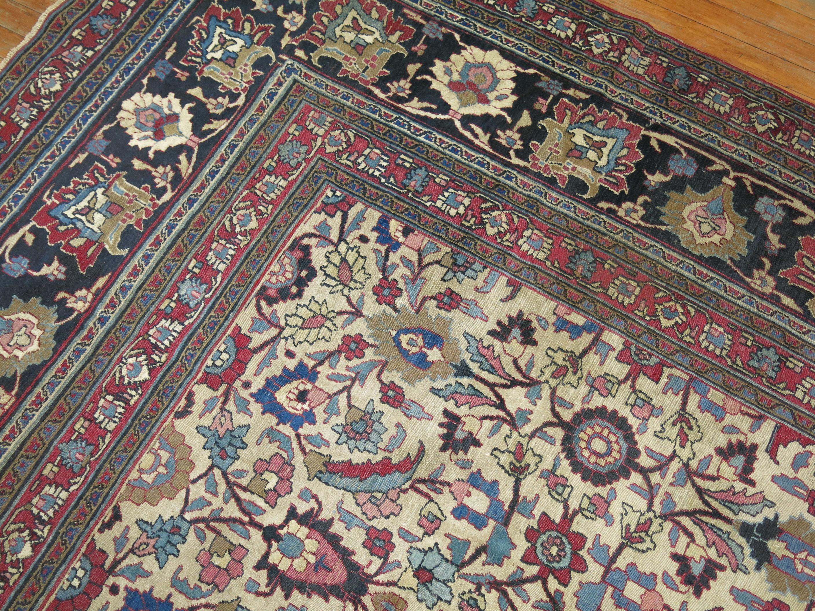 Late 19th Century Antique Persian Doroksh Carpet For Sale 10