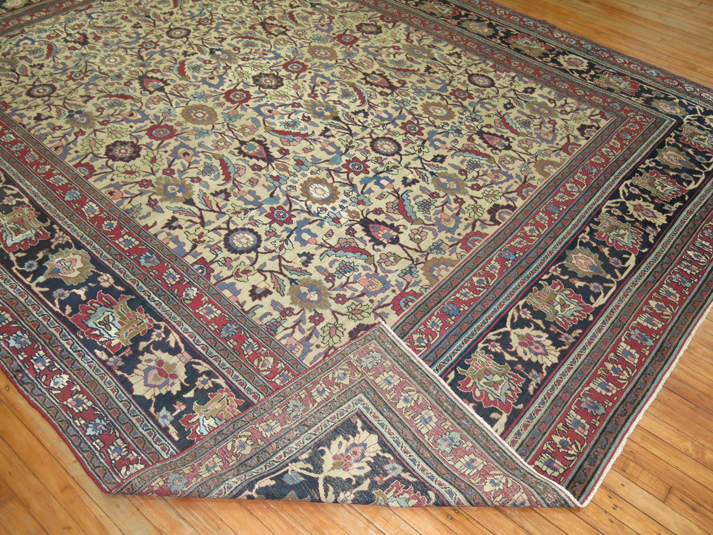 Hand-Knotted Late 19th Century Antique Persian Doroksh Carpet For Sale