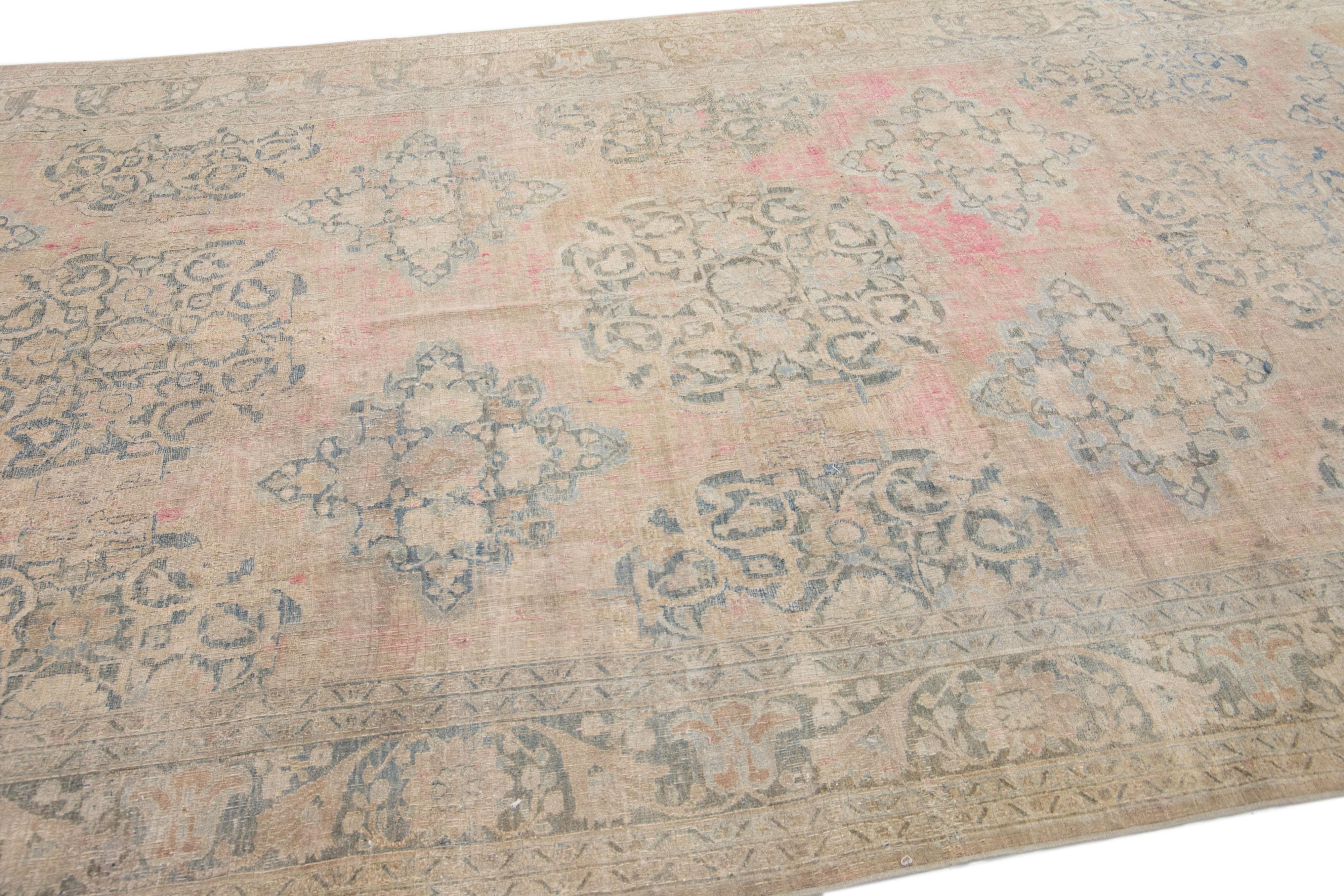 Antique Persian Doroksh Handmade Beige & Pink Wool Rug with Floral Pattern In Good Condition For Sale In Norwalk, CT