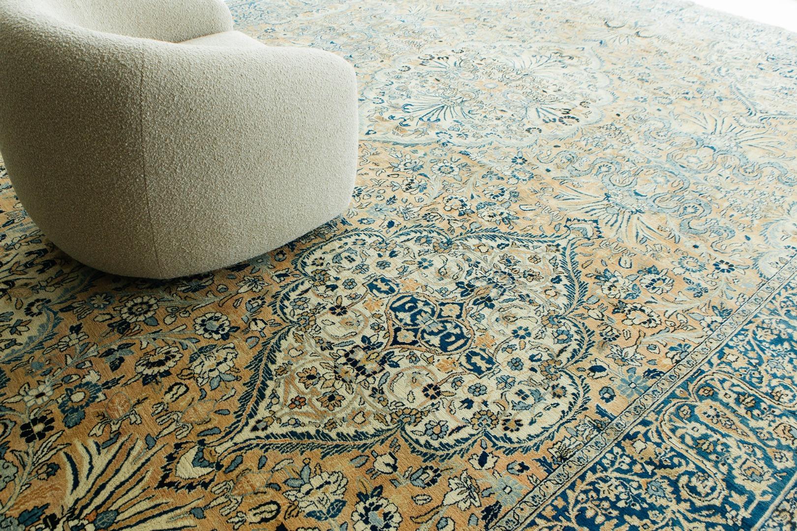 Antiker persischer Doroksh-Teppich im Angebot 2