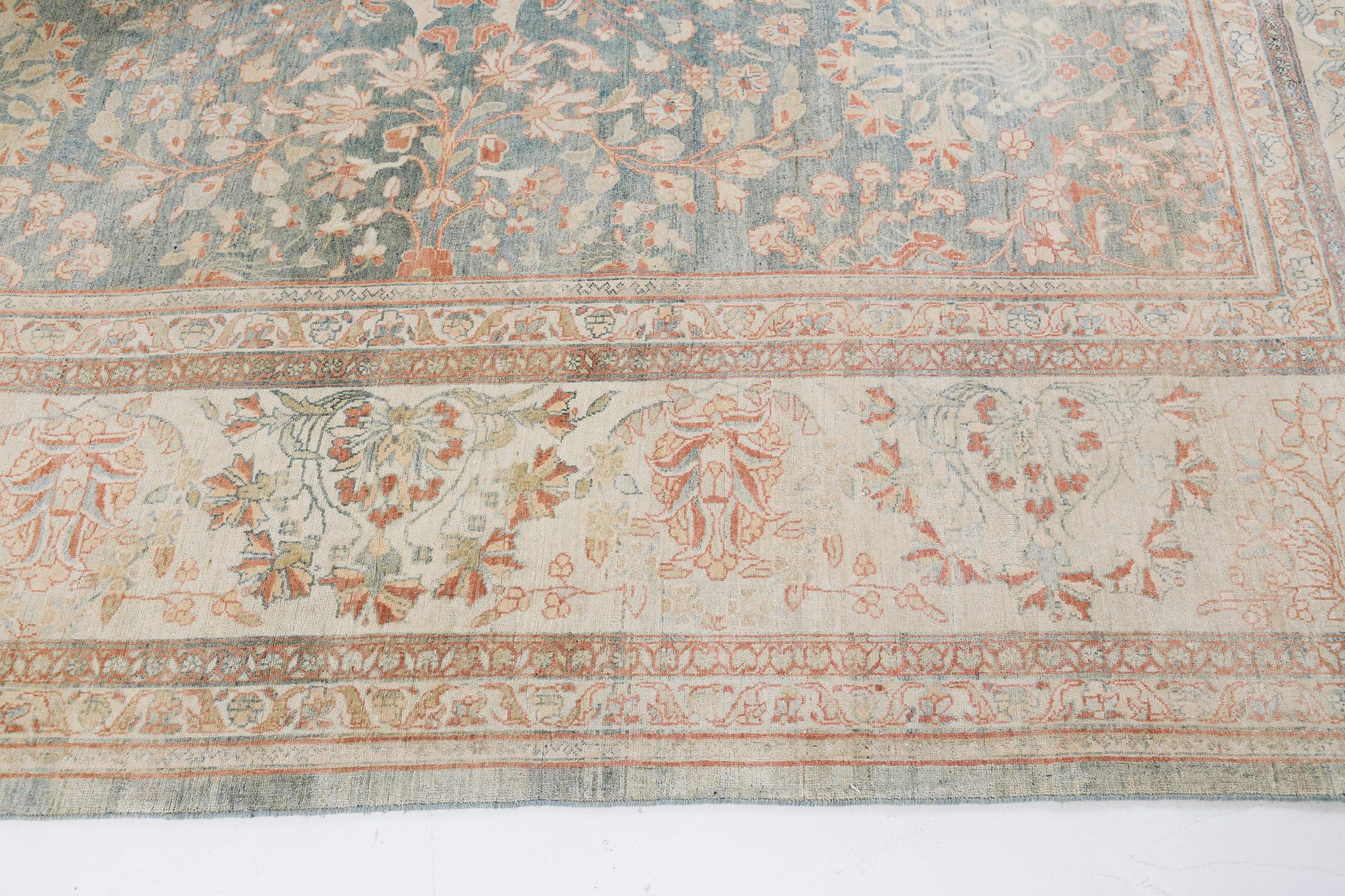 Early 20th Century Antique Persian Farahan 29312 For Sale