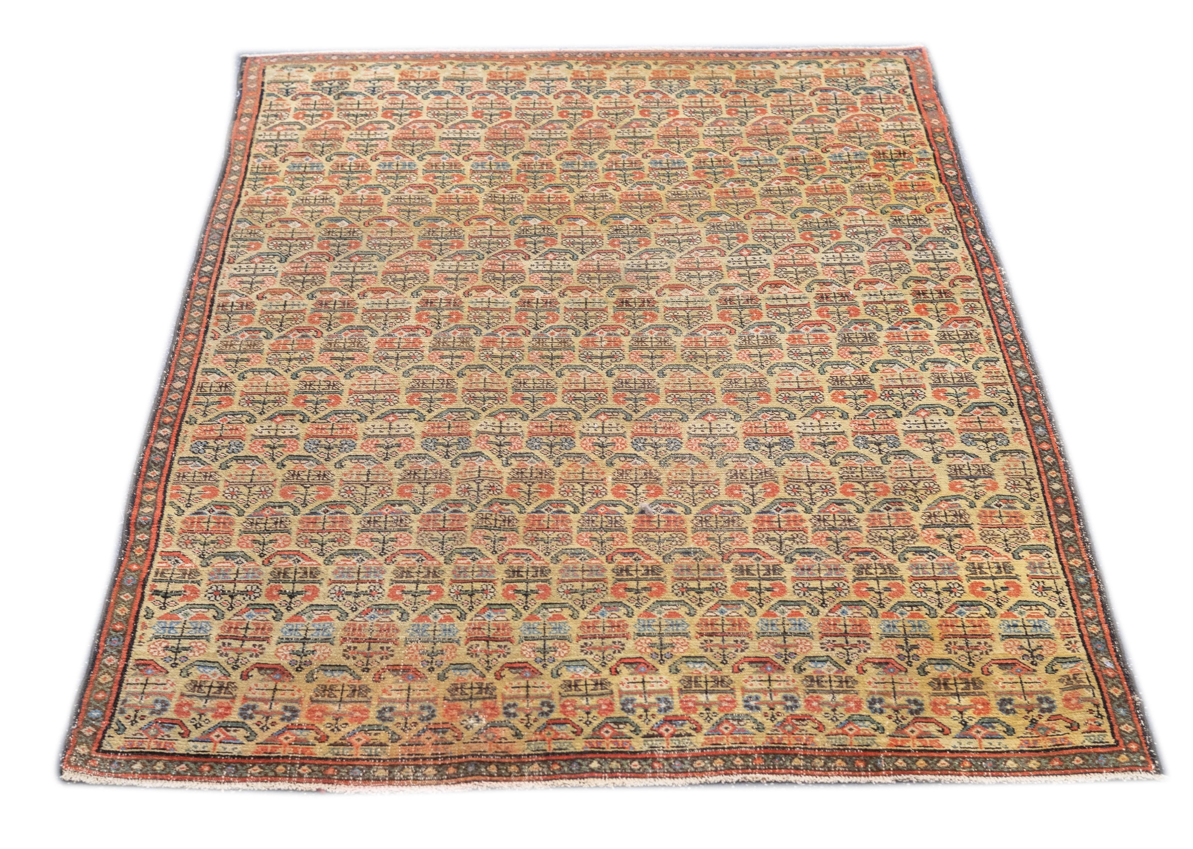 Antiker persischer Farahan-Teppich 3'3'' x 4'9'' (Wolle) im Angebot