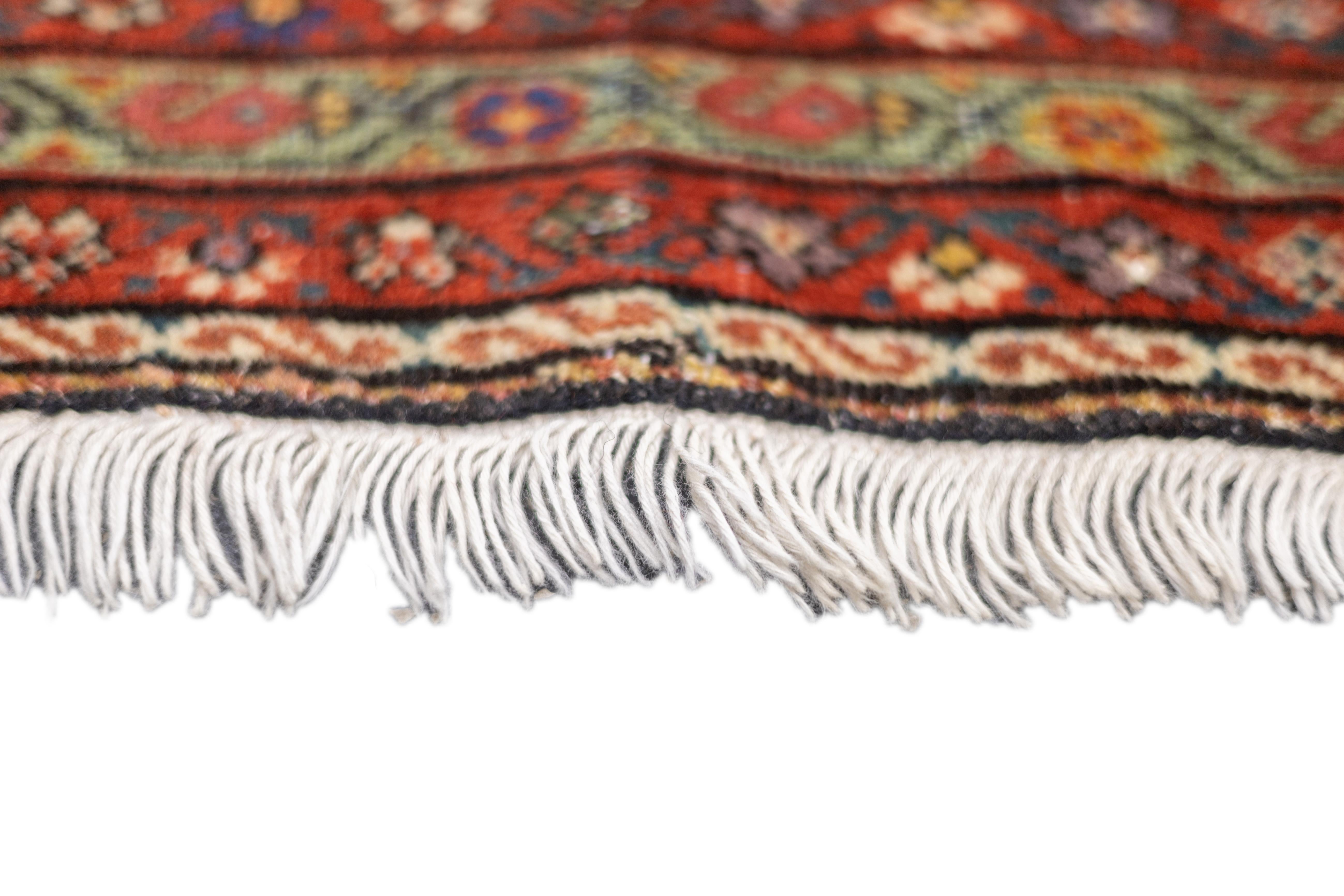Wool Antique Persian Farahan Rug 4'4'' x 6'6'' For Sale