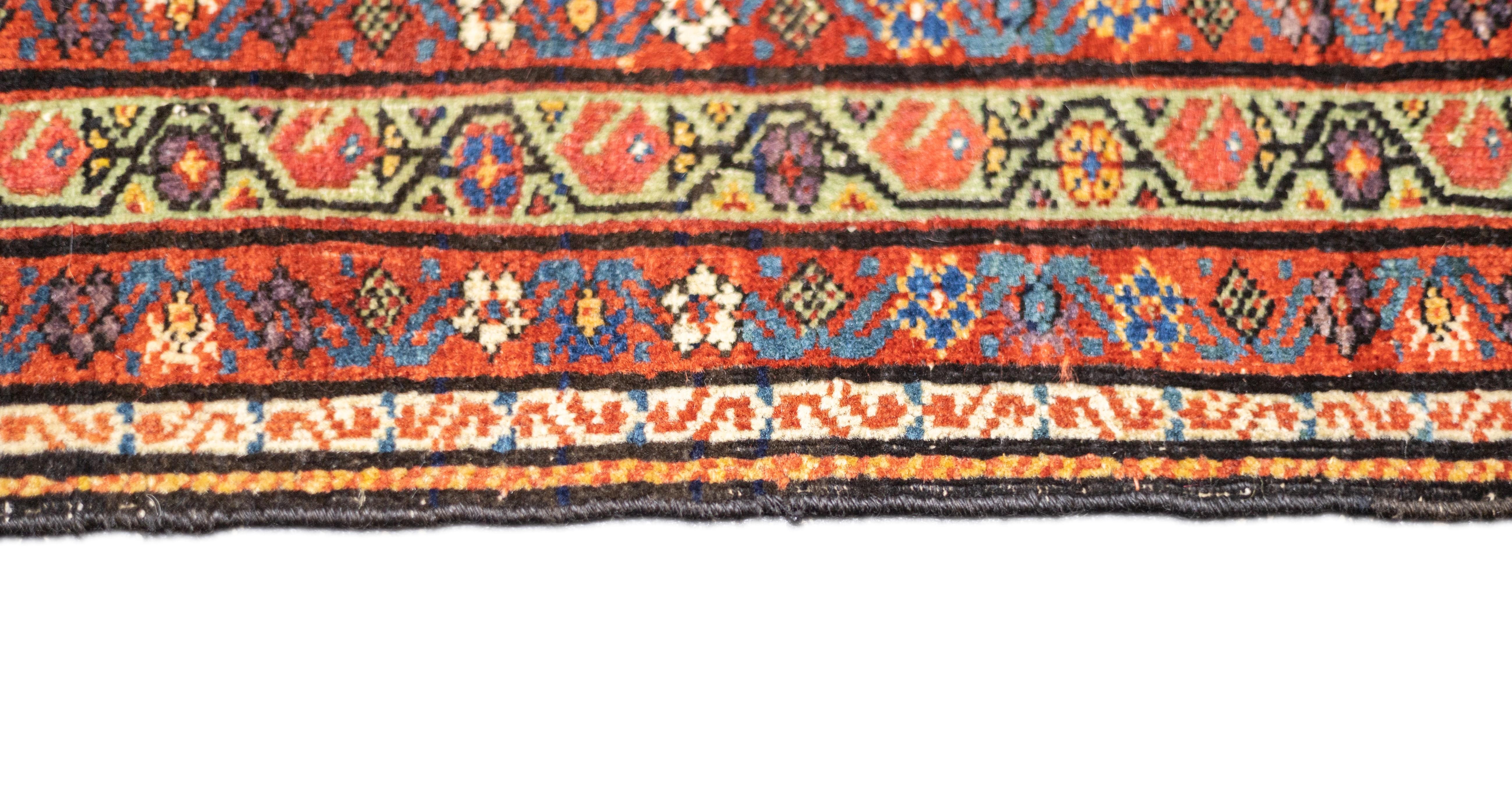 Antique Persian Farahan Rug 4'4'' x 6'6'' For Sale 1