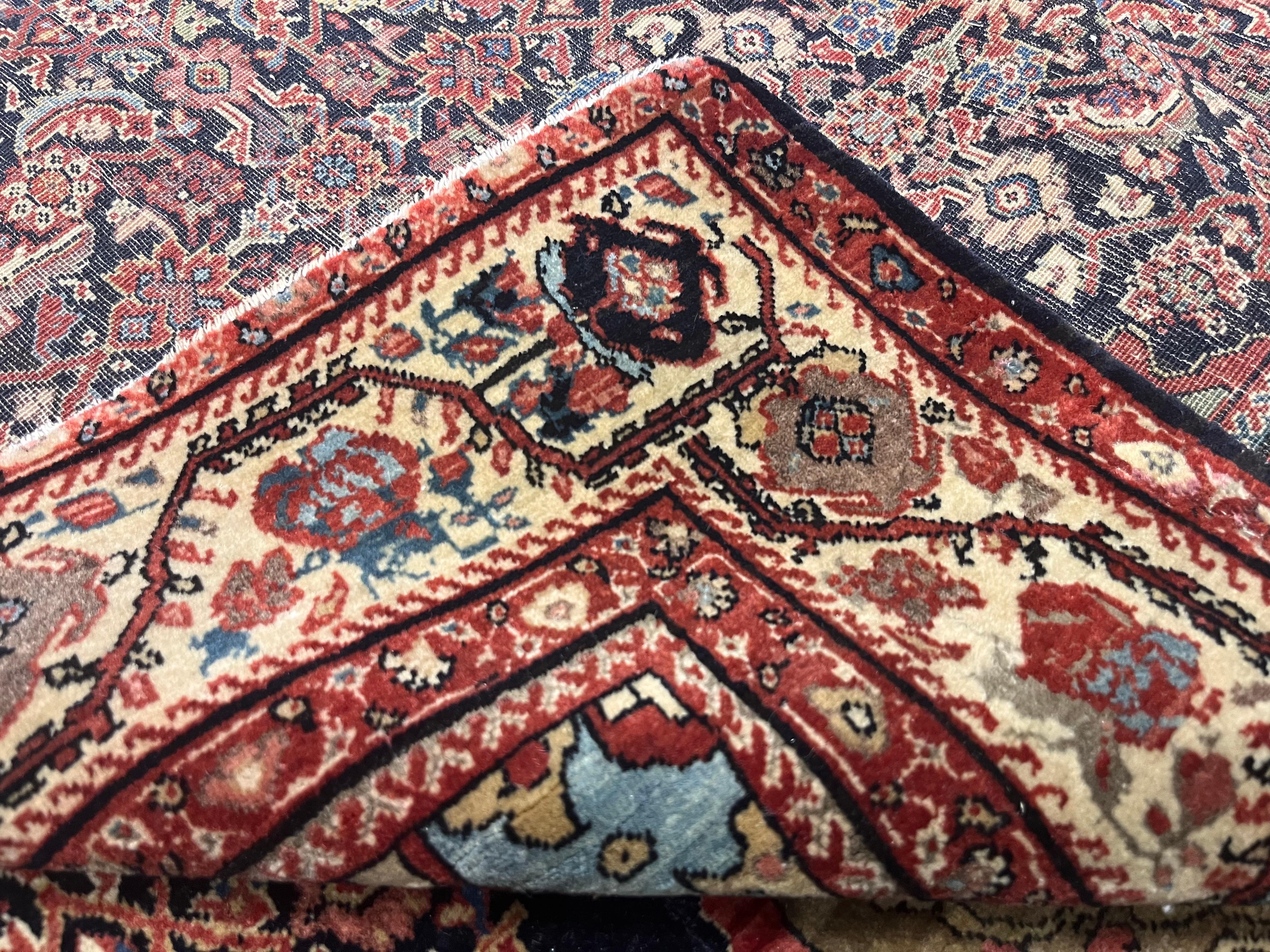 Antike persische Farahan Teppich 4'4
