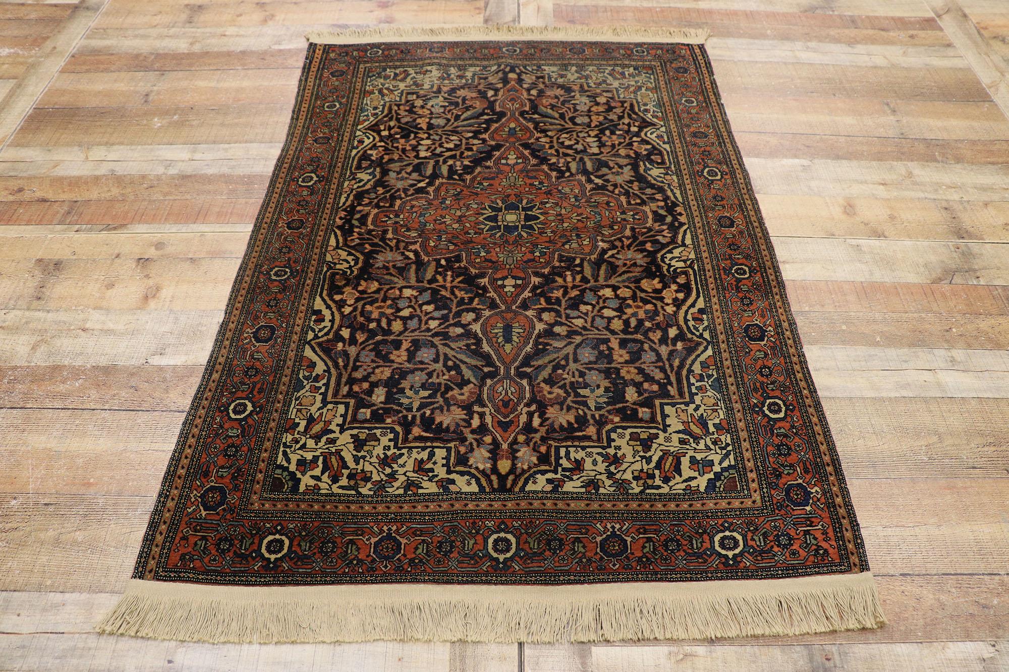 Tapis persan ancien Farahan avec style Arts & Crafts Bon état - En vente à Dallas, TX