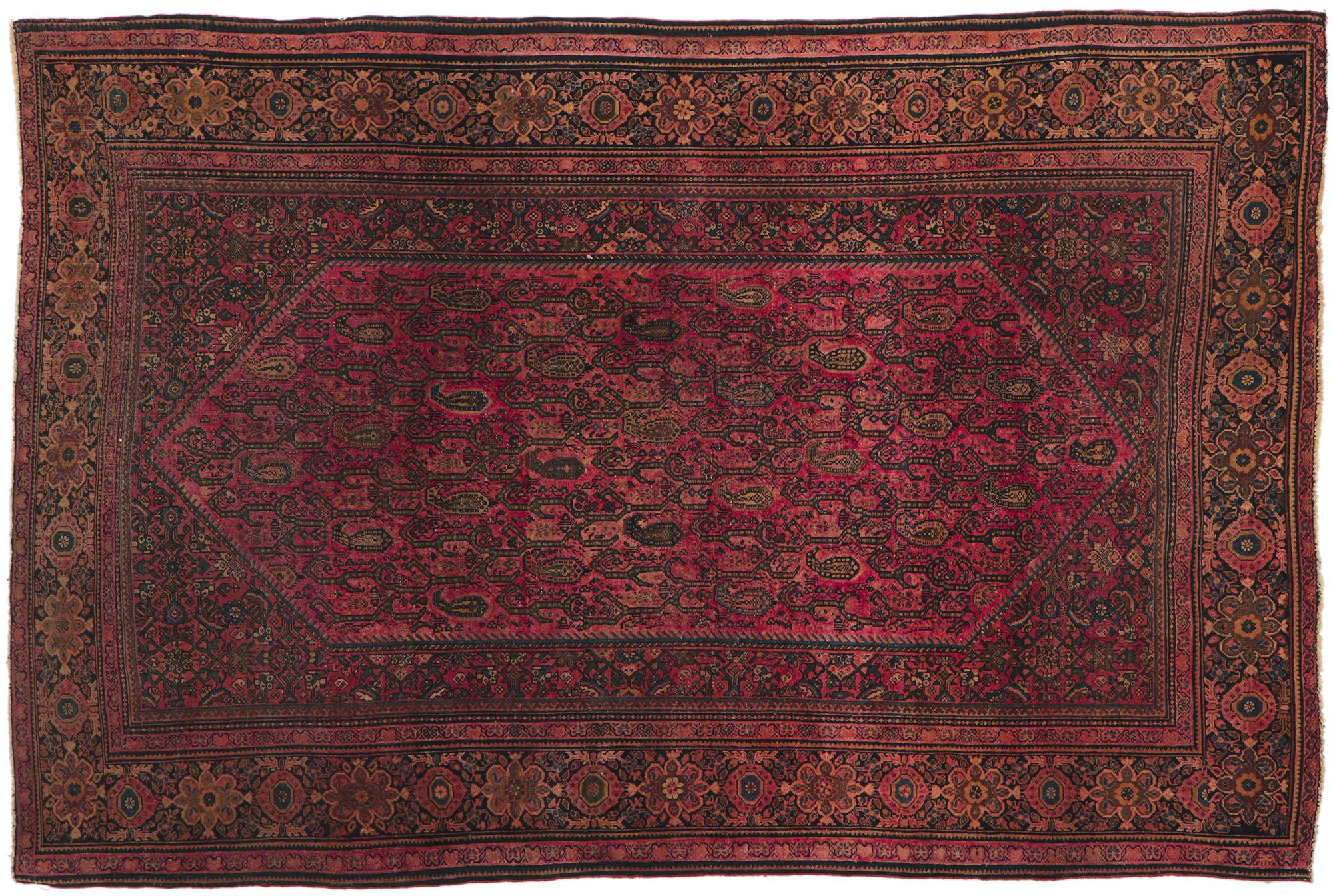 Tapis persan Farahan ancien avec design Boteh et style traditionnel en vente 1