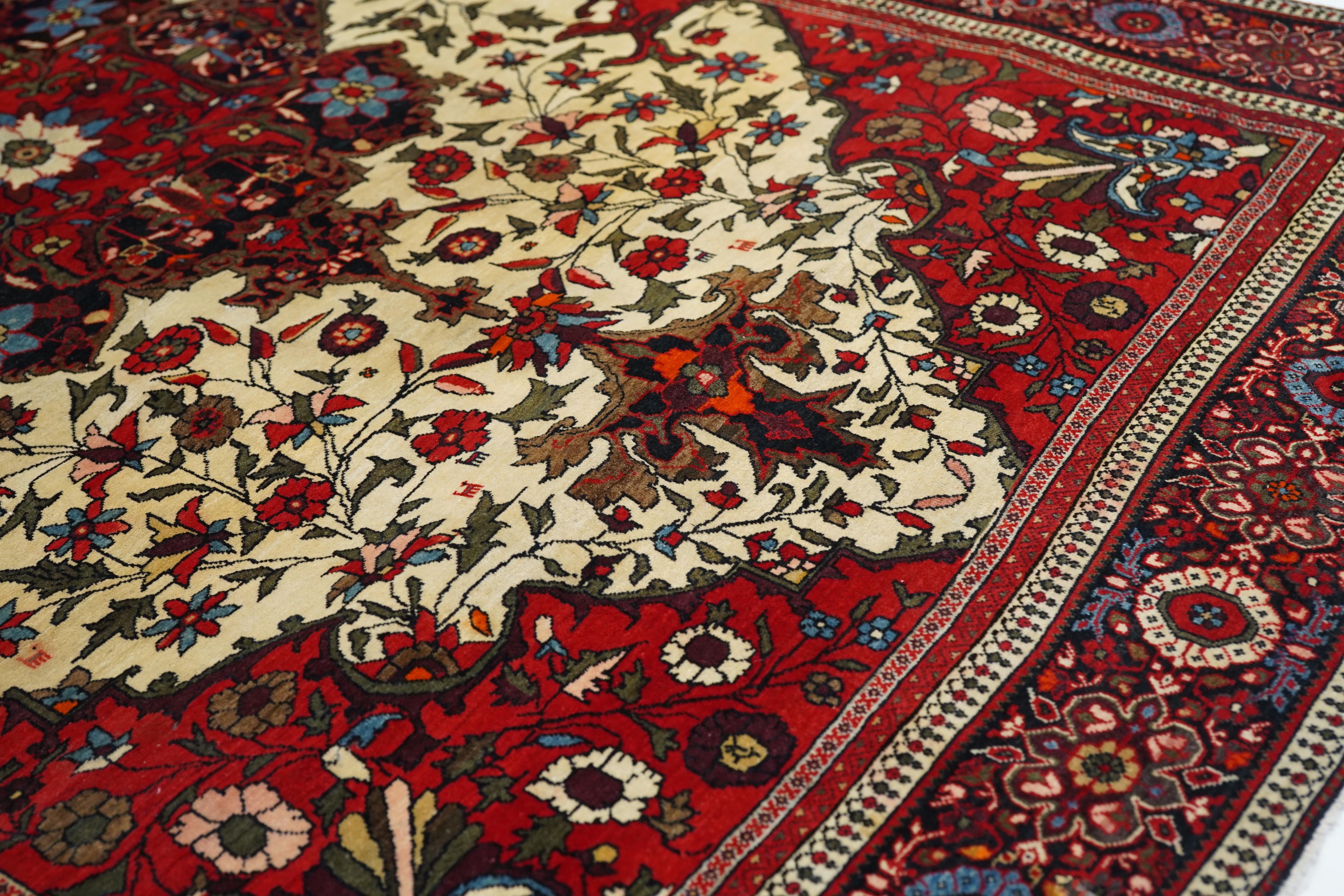 Fin du XIXe siècle Ancien tapis Farahan Sarouk 4'3'' x 6'4'' en vente