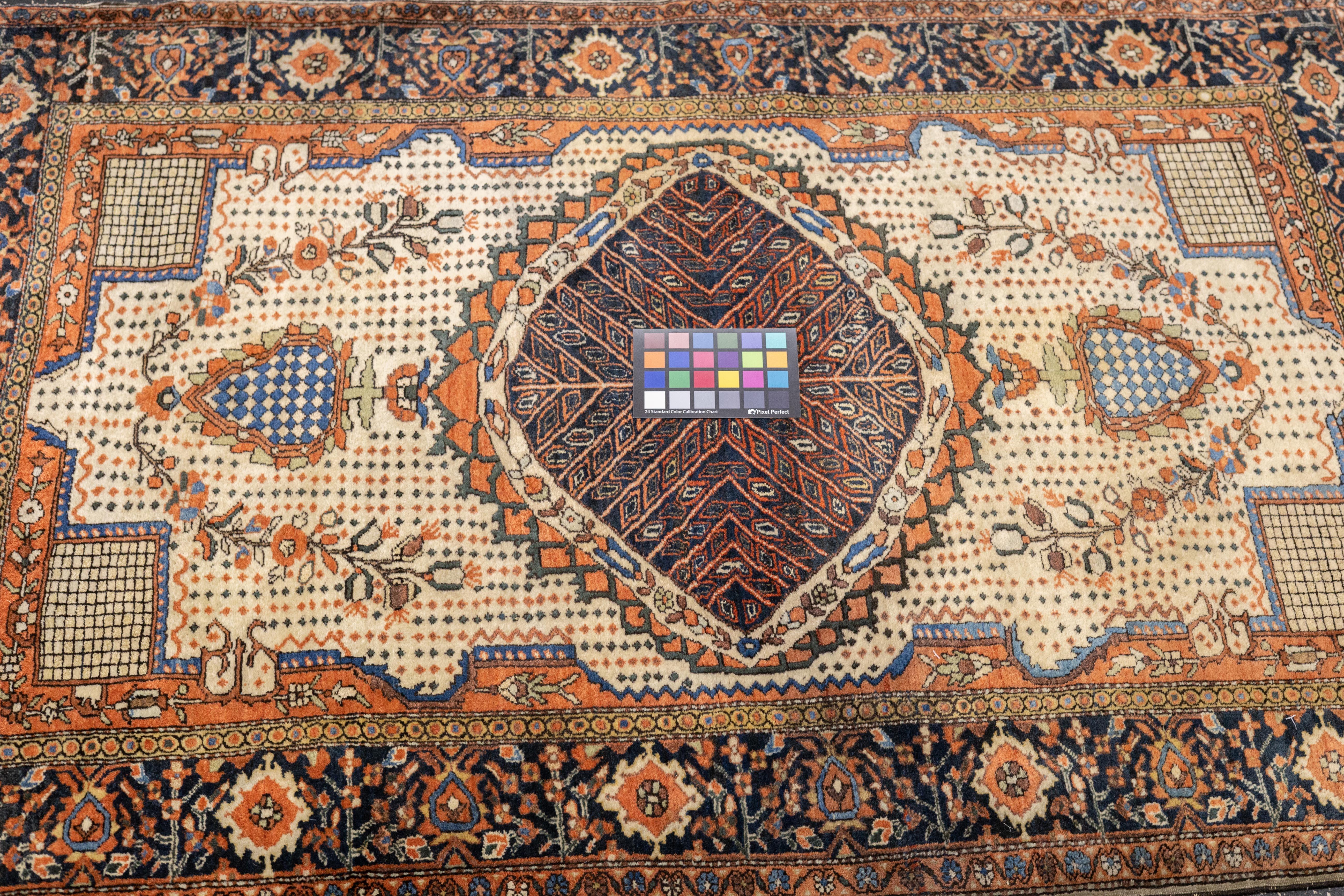 Antique Persian Farahan Sarouk Rug 3'4'' x 4'11'' For Sale 5