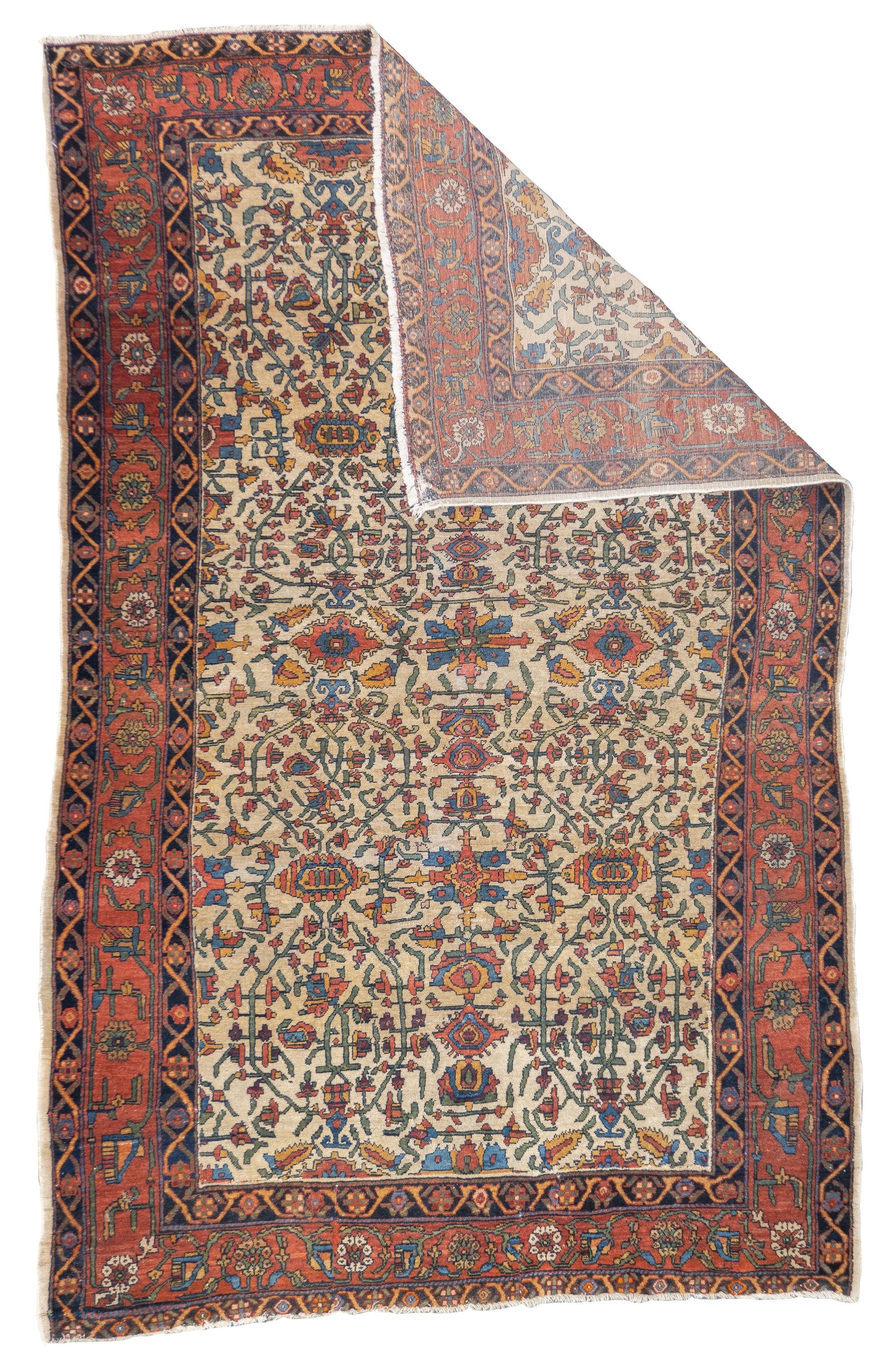 Antiker persischer Farahan Sarouk Teppich 4'2'' x 6'6''. Die in der Gegend von Arak/Sultanabad zwischen 1880 und 1910 hergestellten Streu- und raumgroßen Stücke mit fester und lederartiger, gut gewebter Textur und in kräftigen Rot-, Marine- und