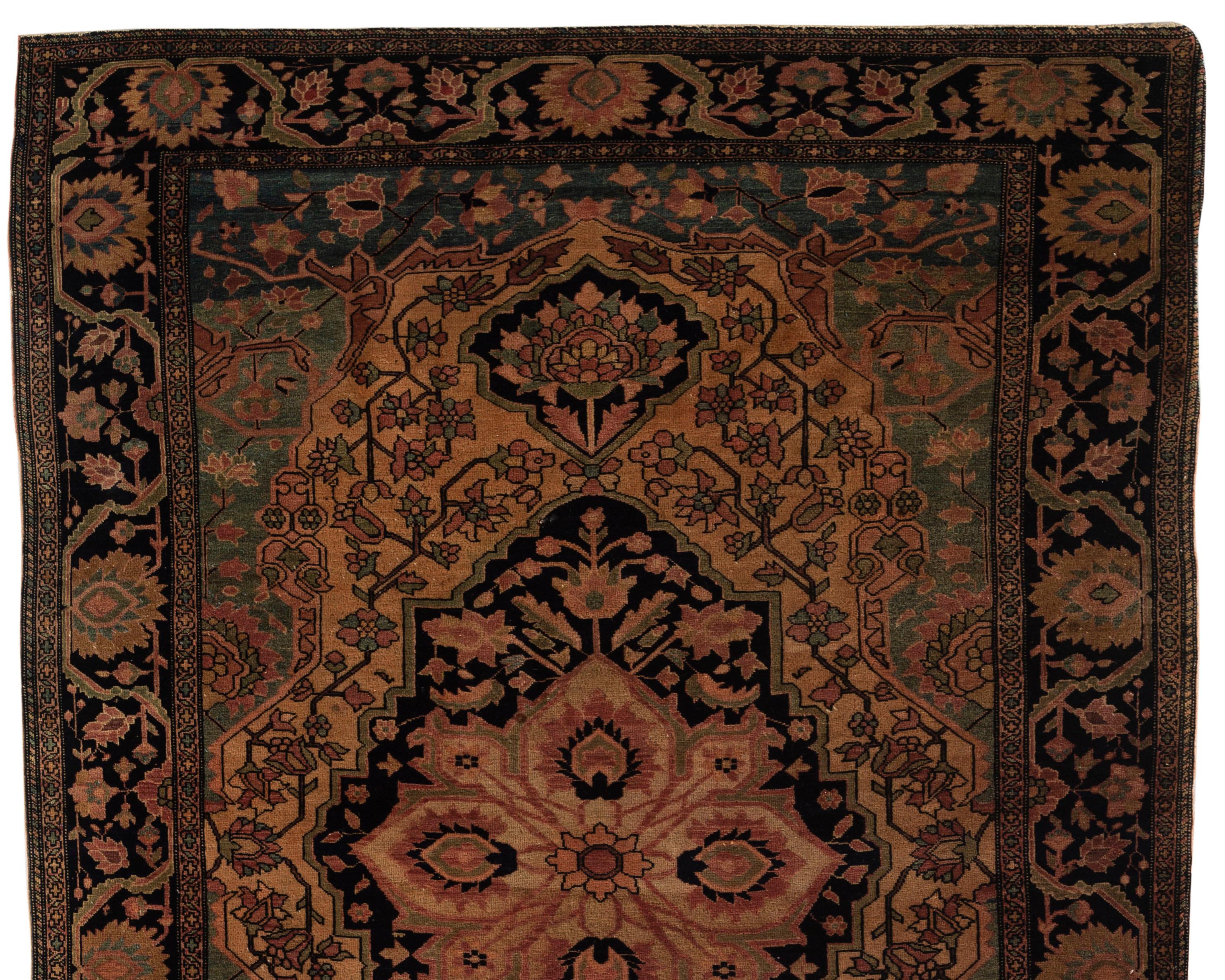 Antique Persian Farahan Sarouk rug, circa 1880. Sarouk rugs come from west central Persia. A small rug but with a lot of detail woven into the rug by truly skilled weavers to create a true work of art. Size: 4'1 x 6'10