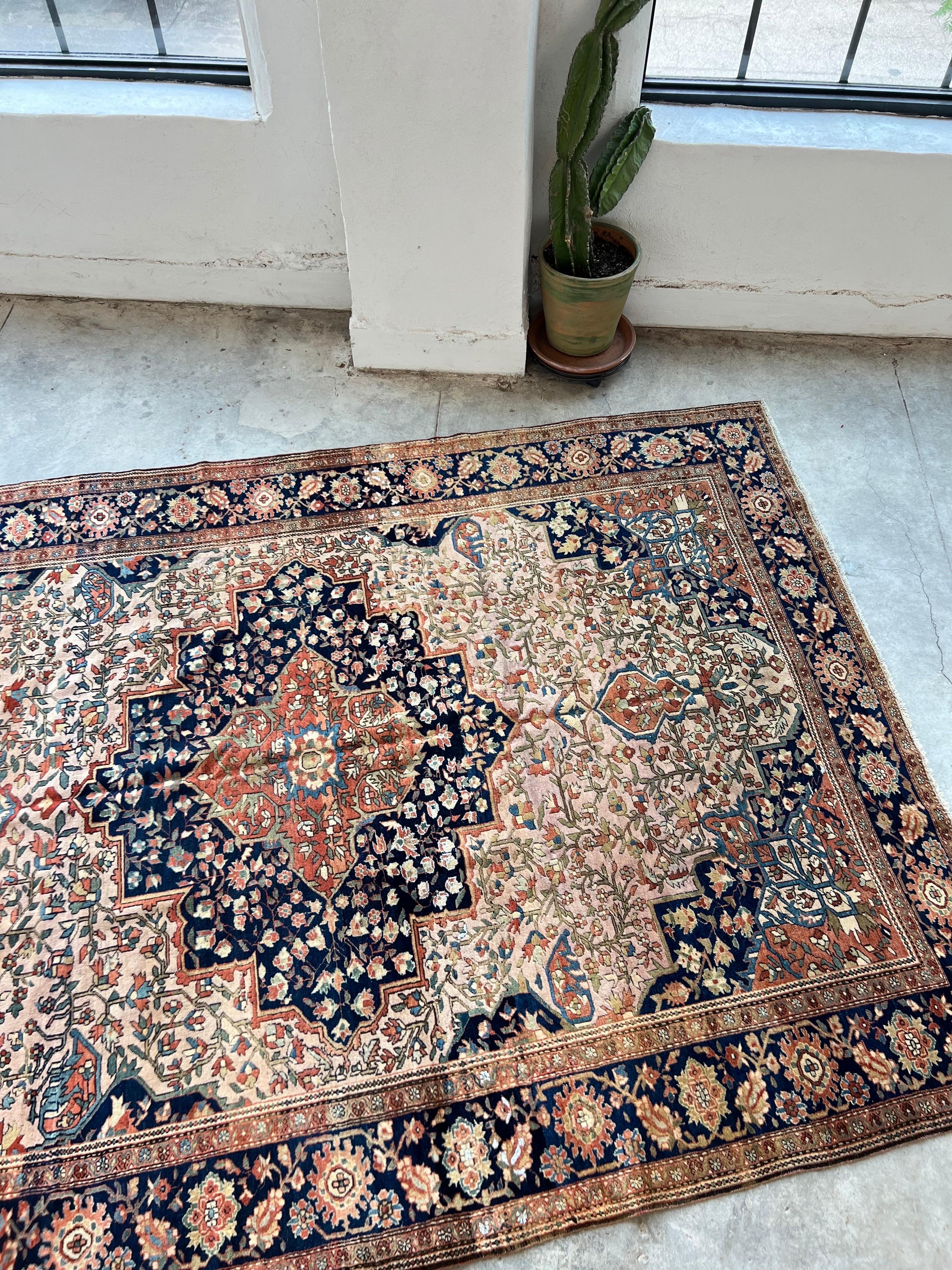 Hand-Knotted Antique Persian Farahan Sarouk Rug For Sale