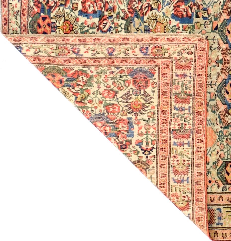 Antike persische Farahan Zeleh Sultan Design Teppich 3'11 x 6'3 im Zustand „Gut“ im Angebot in New York, NY