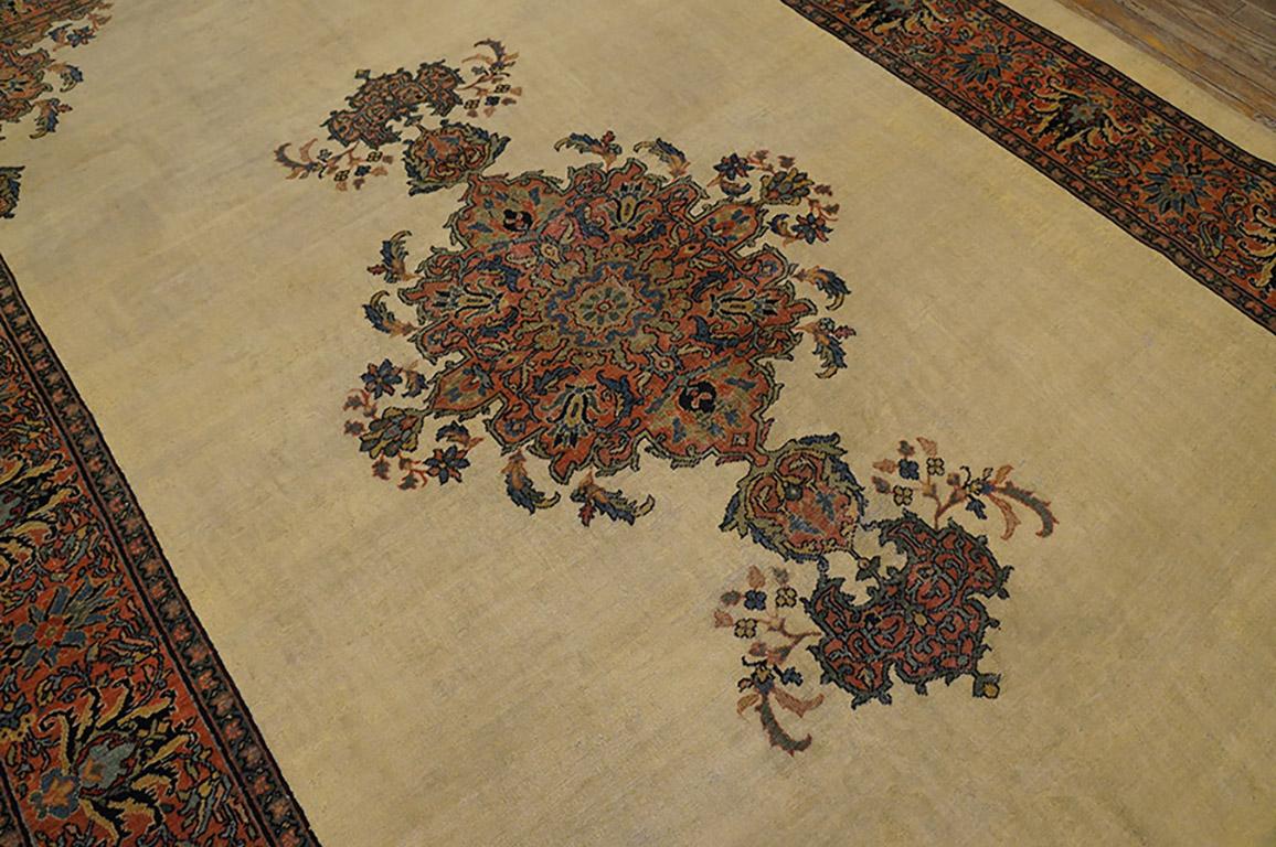 Sarouk Farahan 19th Century Persian Farahan Carpet ( 6'9